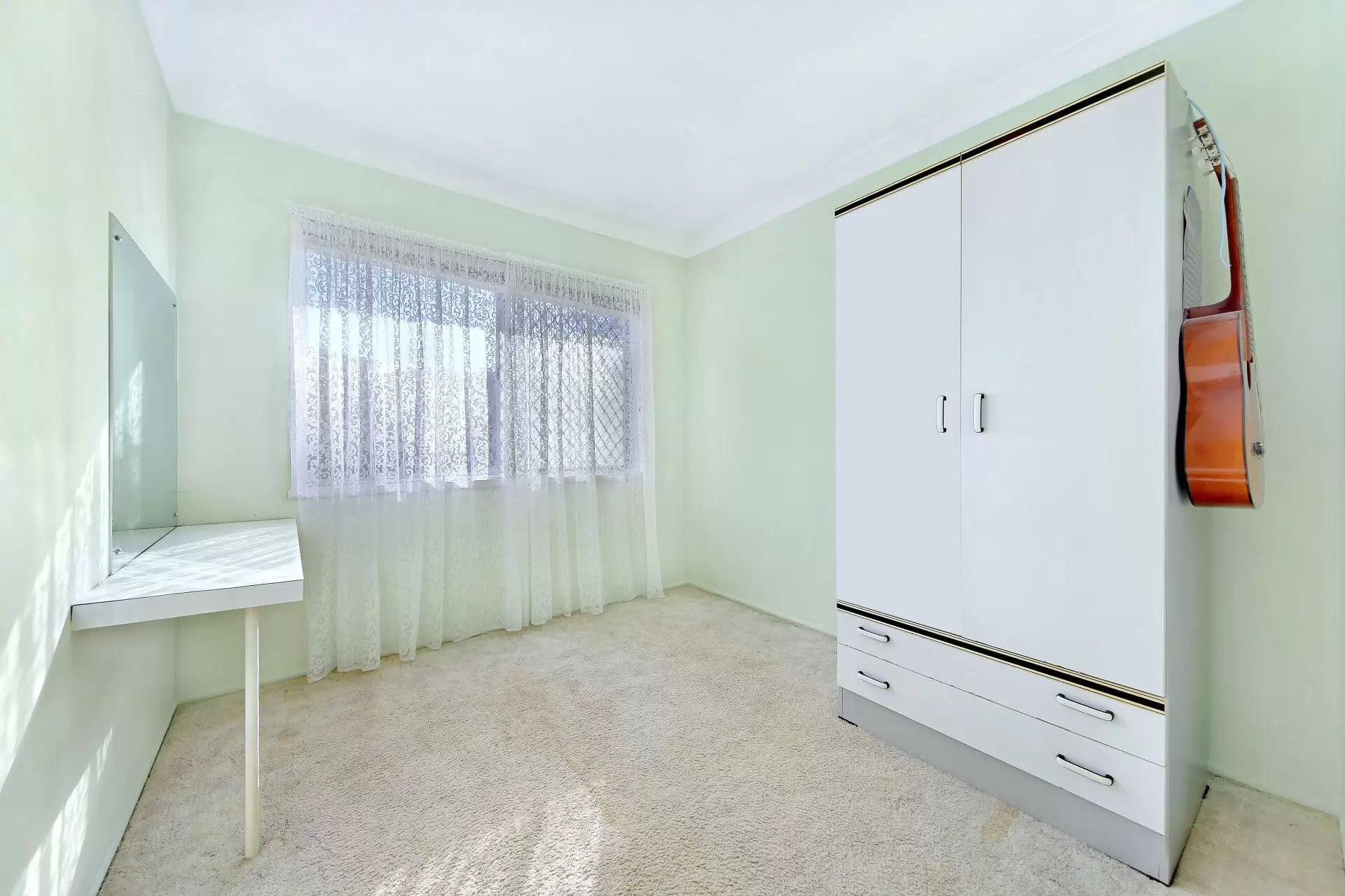 8 Banjo Street, Burleigh Heads Sold by Queensland Sotheby's International Realty - image 1