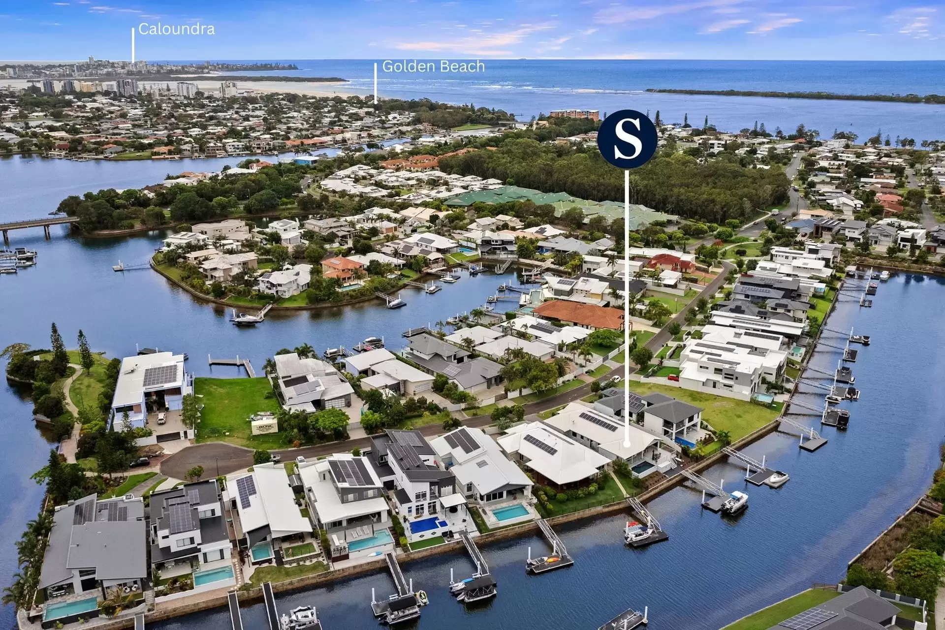 35 Harbourlights Way, Pelican Waters Sold by Queensland Sotheby's International Realty - image 1