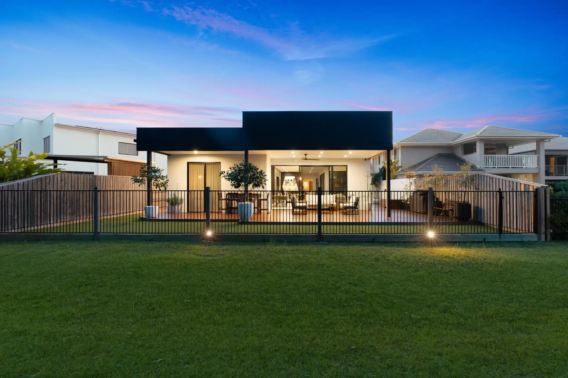 5 Oakmont Court, Peregian Springs Sold by Queensland Sotheby's International Realty - image 1
