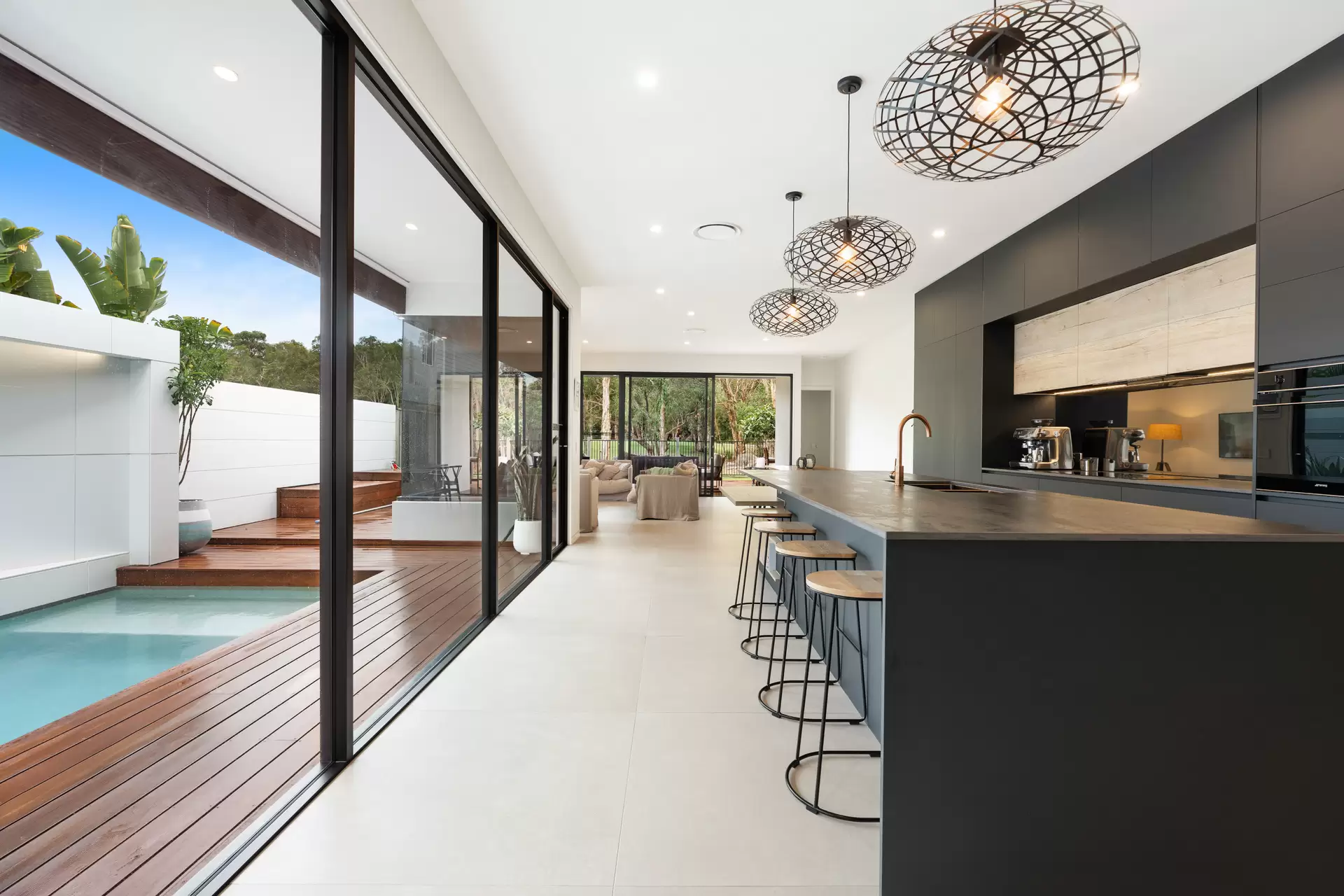 5 Oakmont Court, Peregian Springs Sold by Queensland Sotheby's International Realty - image 1