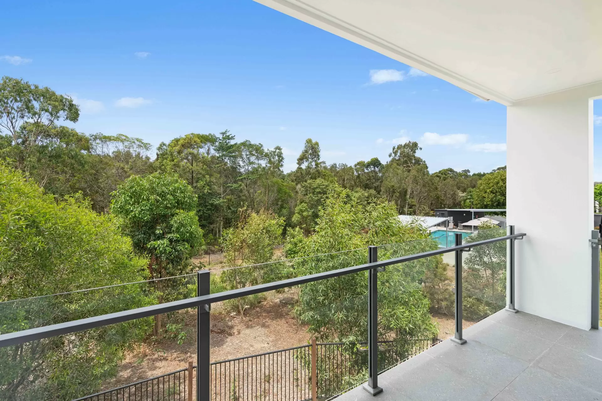 72/66 The Avenue, Peregian Springs Sold by  - image 1