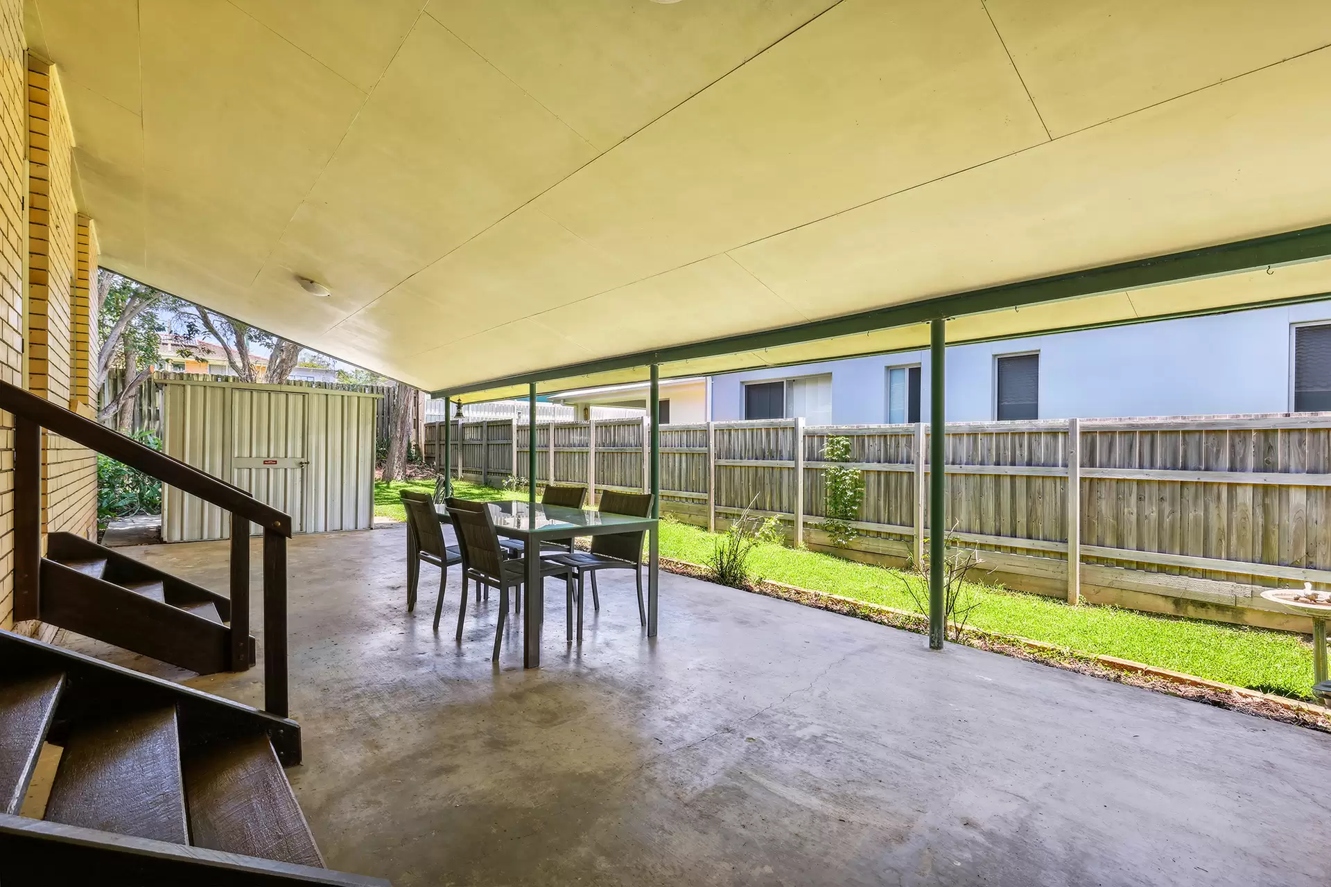 42 Drury Avenue, Southport Sold by  - image 1