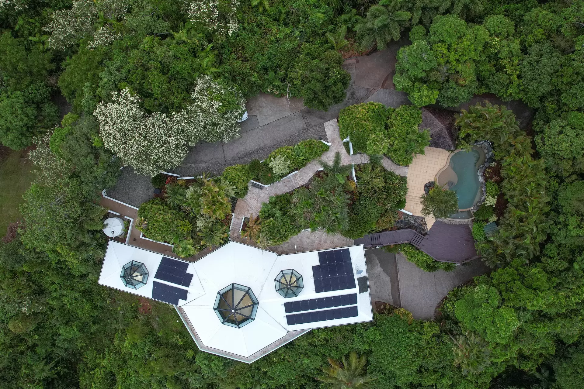 4 Explorers Drive, Mission Beach For Sale by Queensland Sotheby's International Realty - image 1