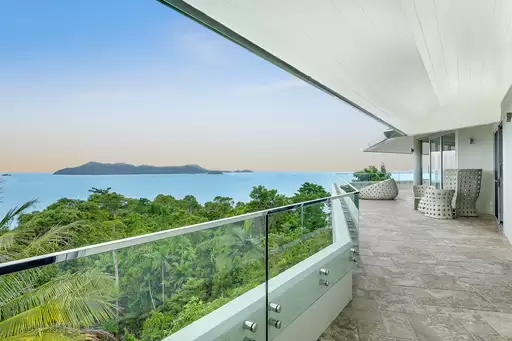 4 Explorers Drive, Mission Beach For Sale by 
