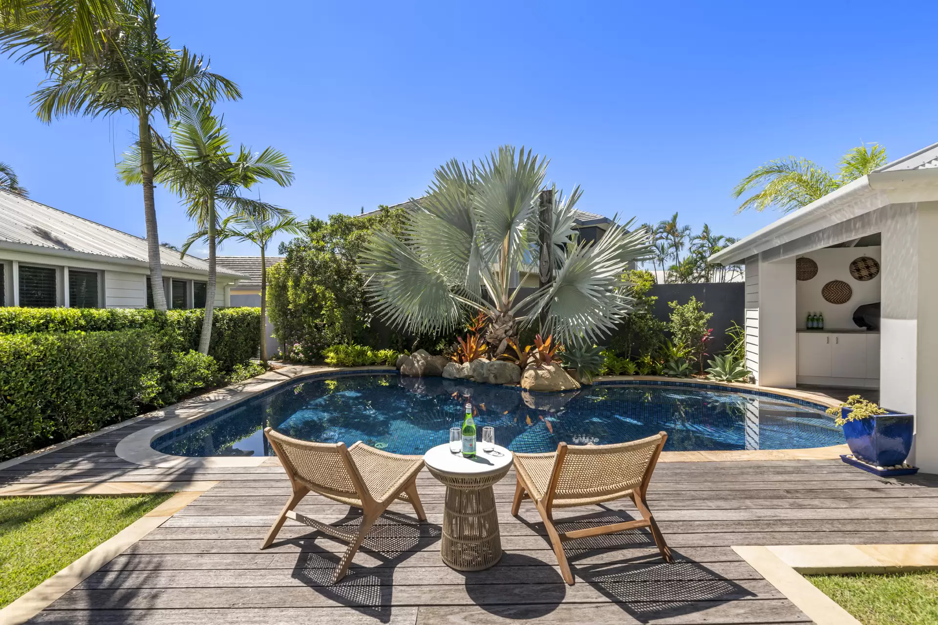 29 Campbell Street, Bundall For Sale by Queensland Sotheby's International Realty - image 1