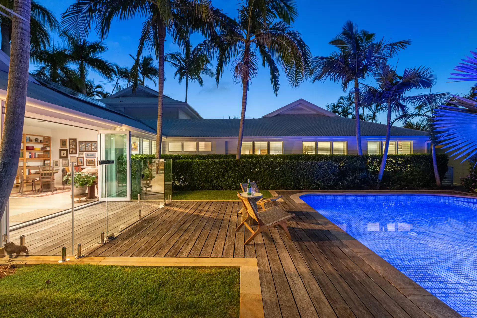 29 Campbell Street, Bundall For Sale by Queensland Sotheby's International Realty - image 1