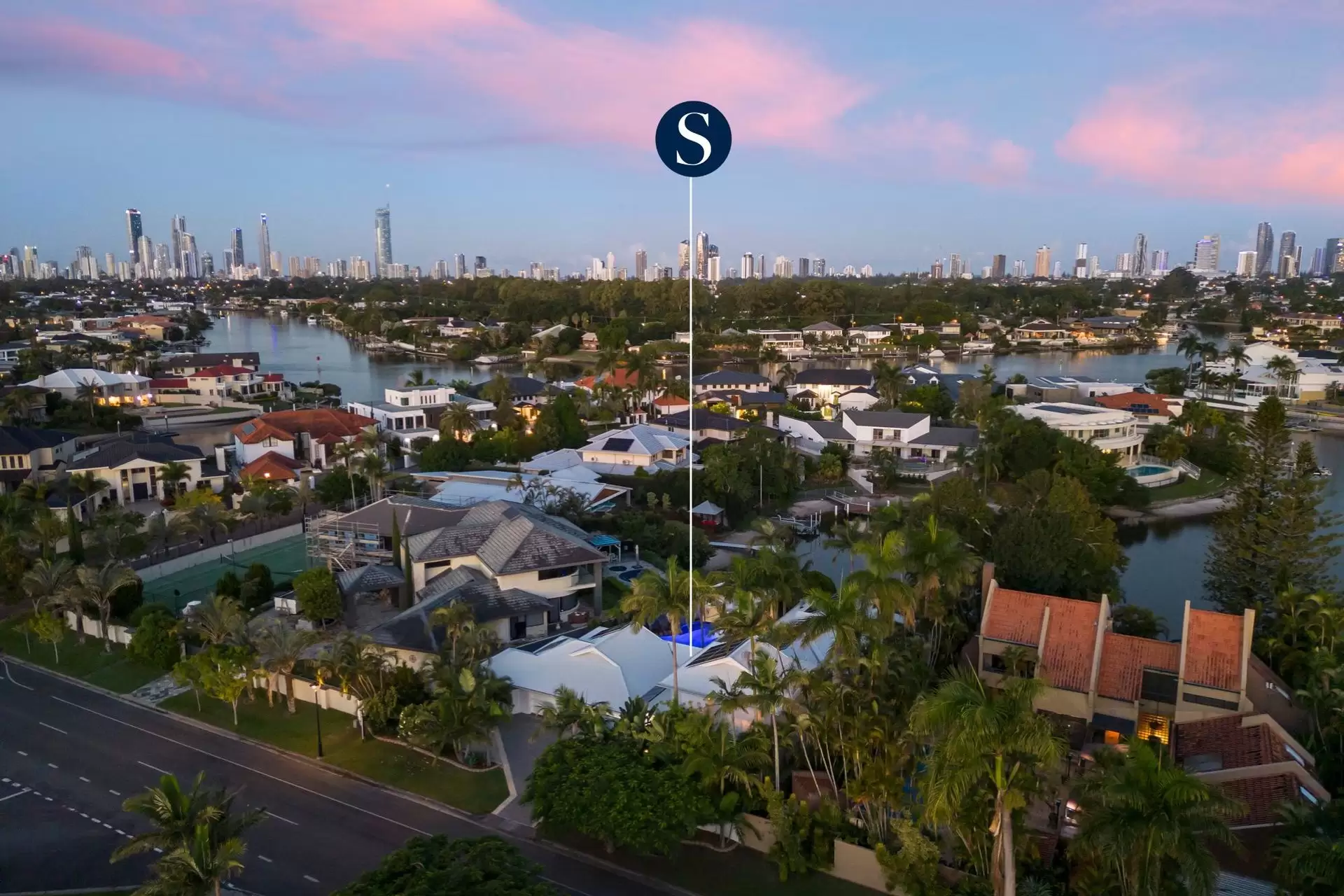 29 Campbell Street, Bundall For Sale by Queensland Sotheby's International Realty - image 1