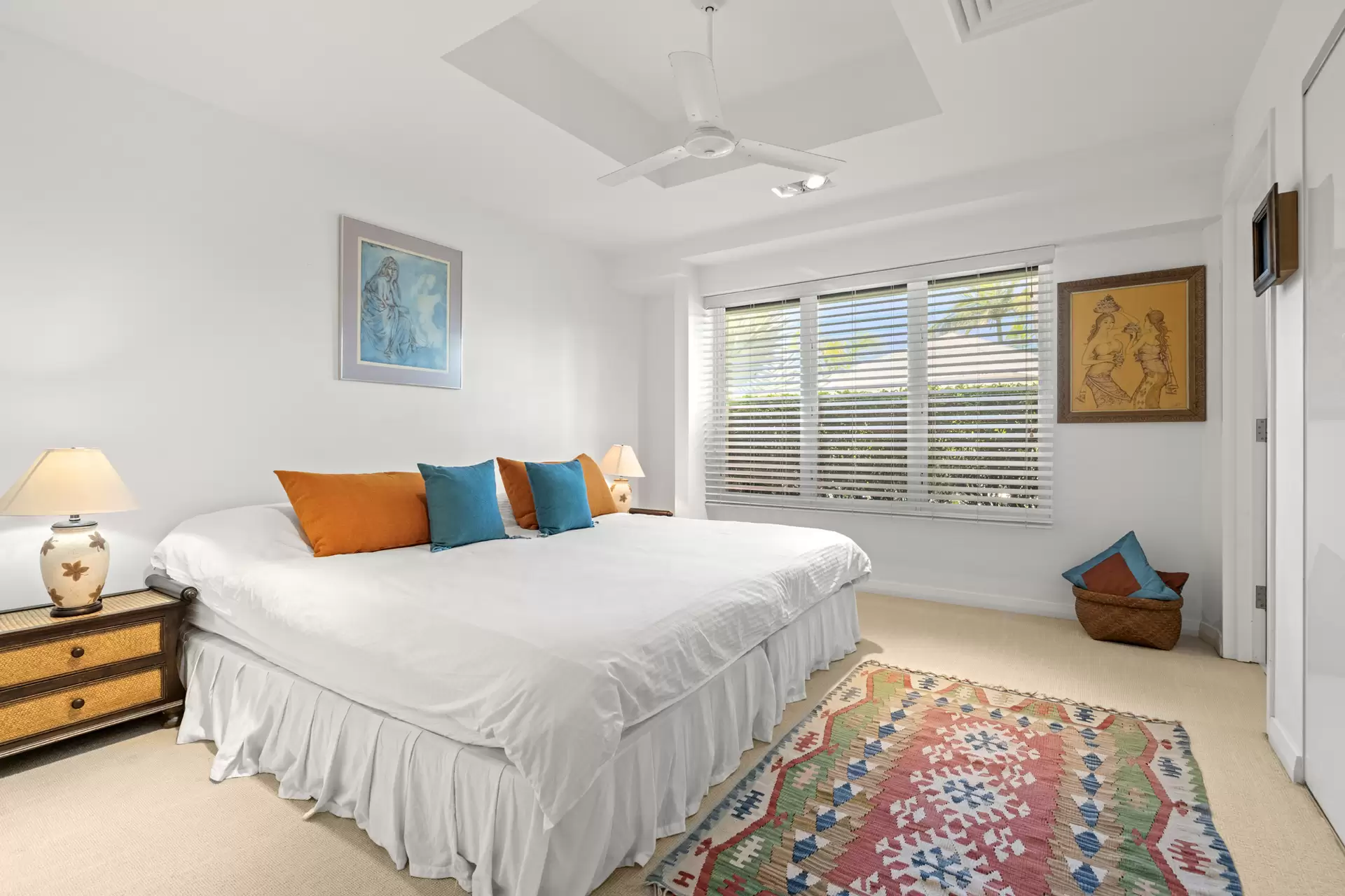 29 Campbell Street, Bundall For Sale by Queensland Sotheby's International Realty - image 1