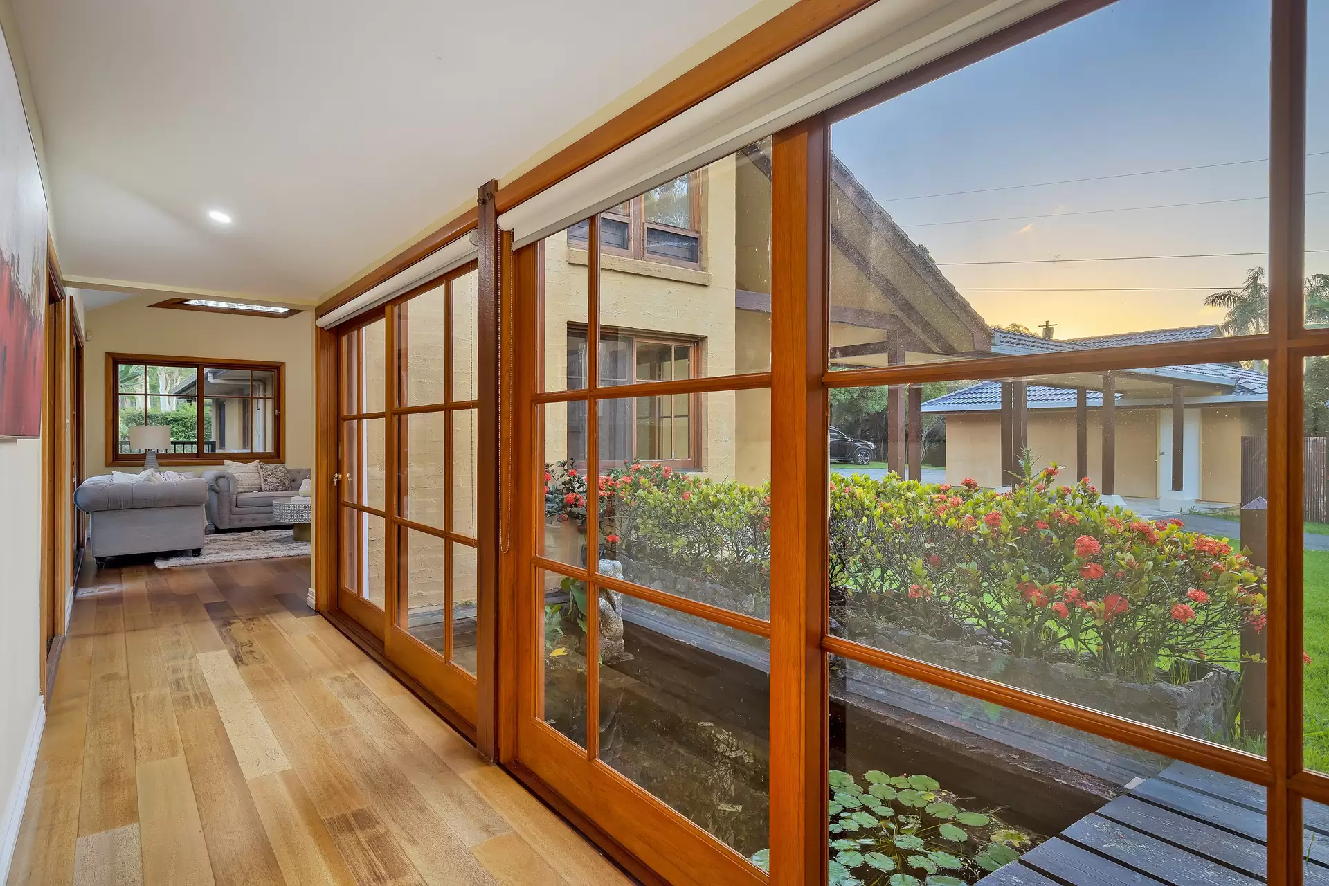 64 Oakridge Street, Burbank Sold by Queensland Sotheby's International Realty - image 1