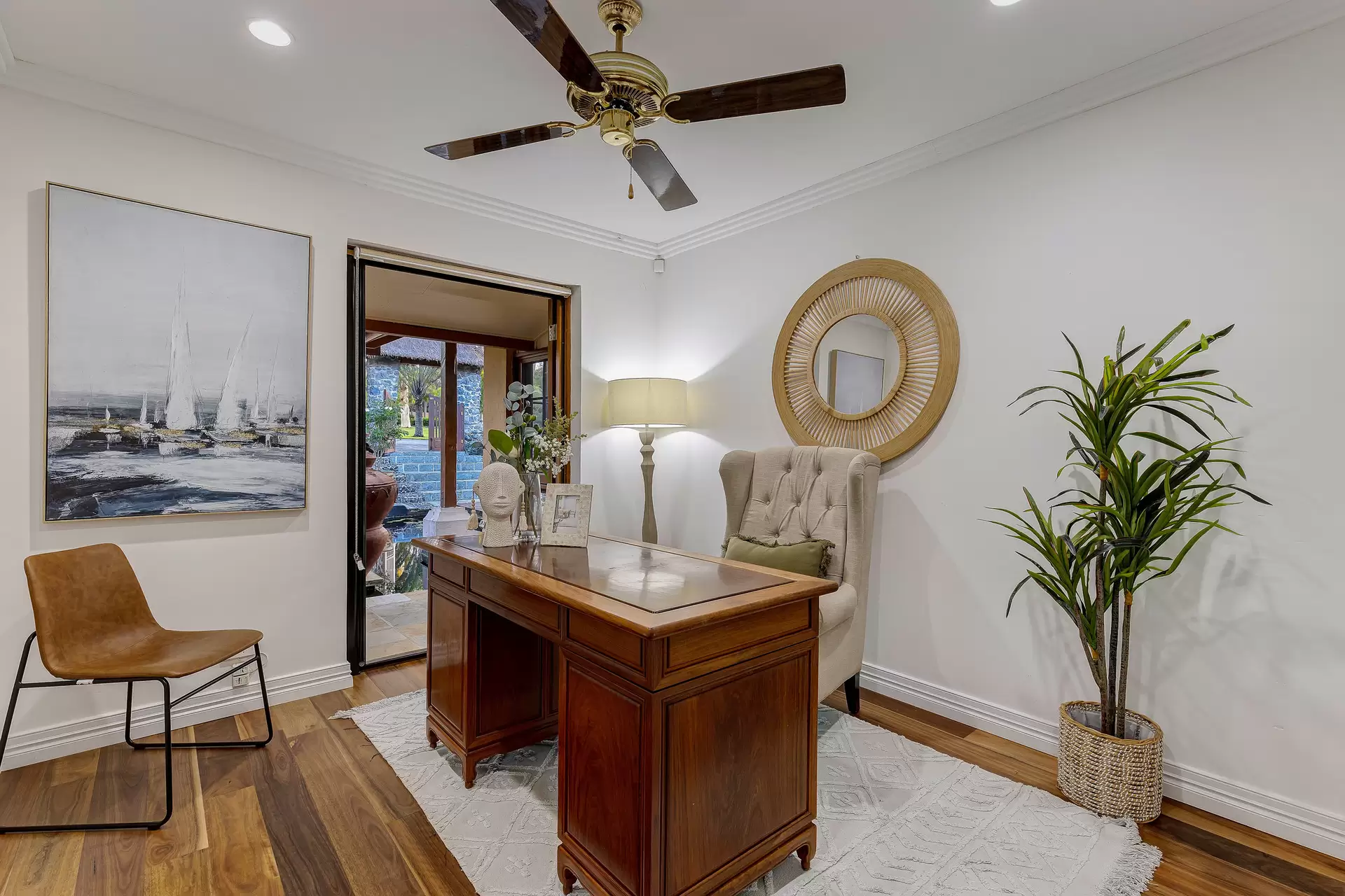 64 Oakridge Street, Burbank Sold by Queensland Sotheby's International Realty - image 1