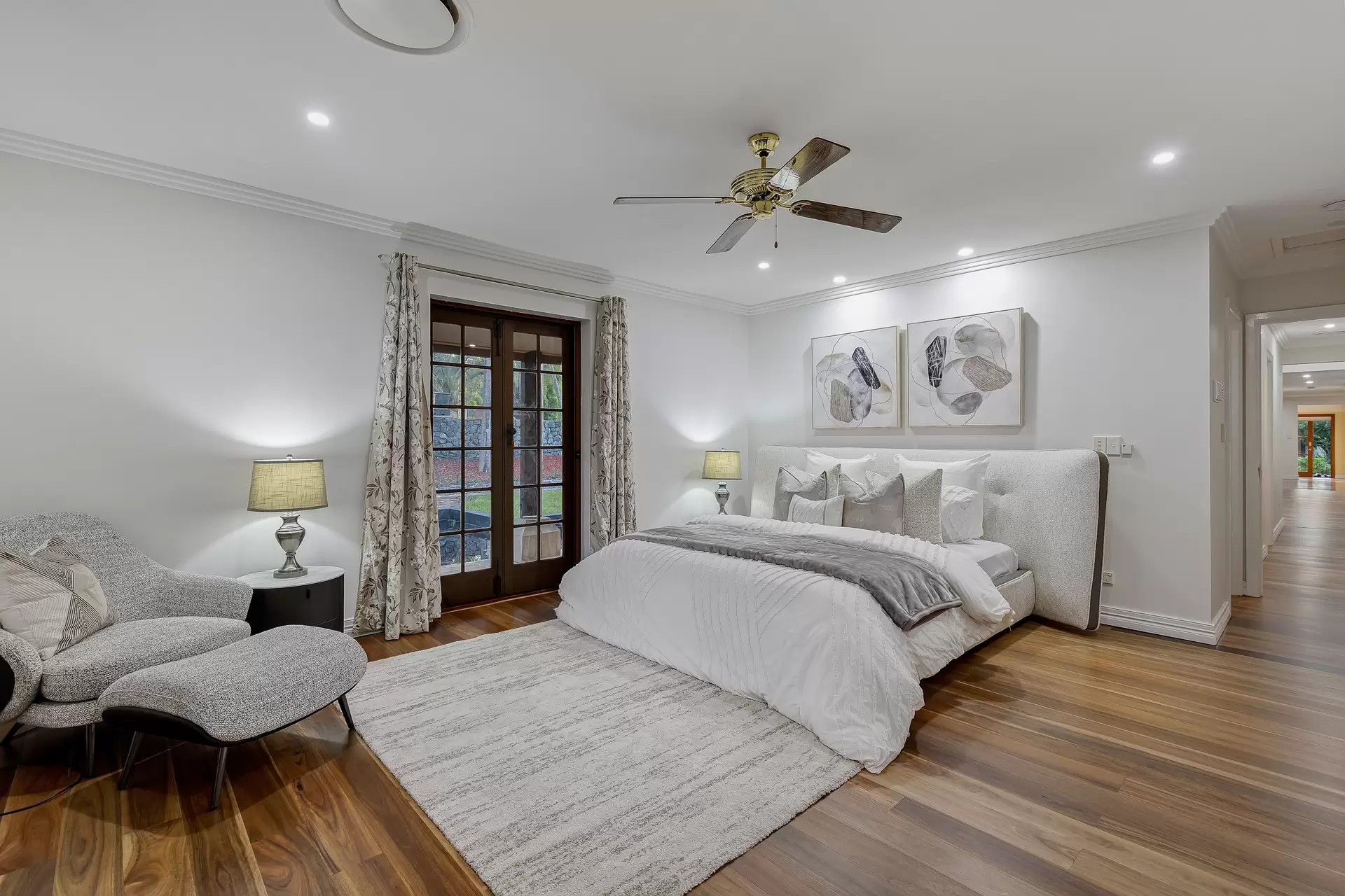 64 Oakridge Street, Burbank Sold by Queensland Sotheby's International Realty - image 1