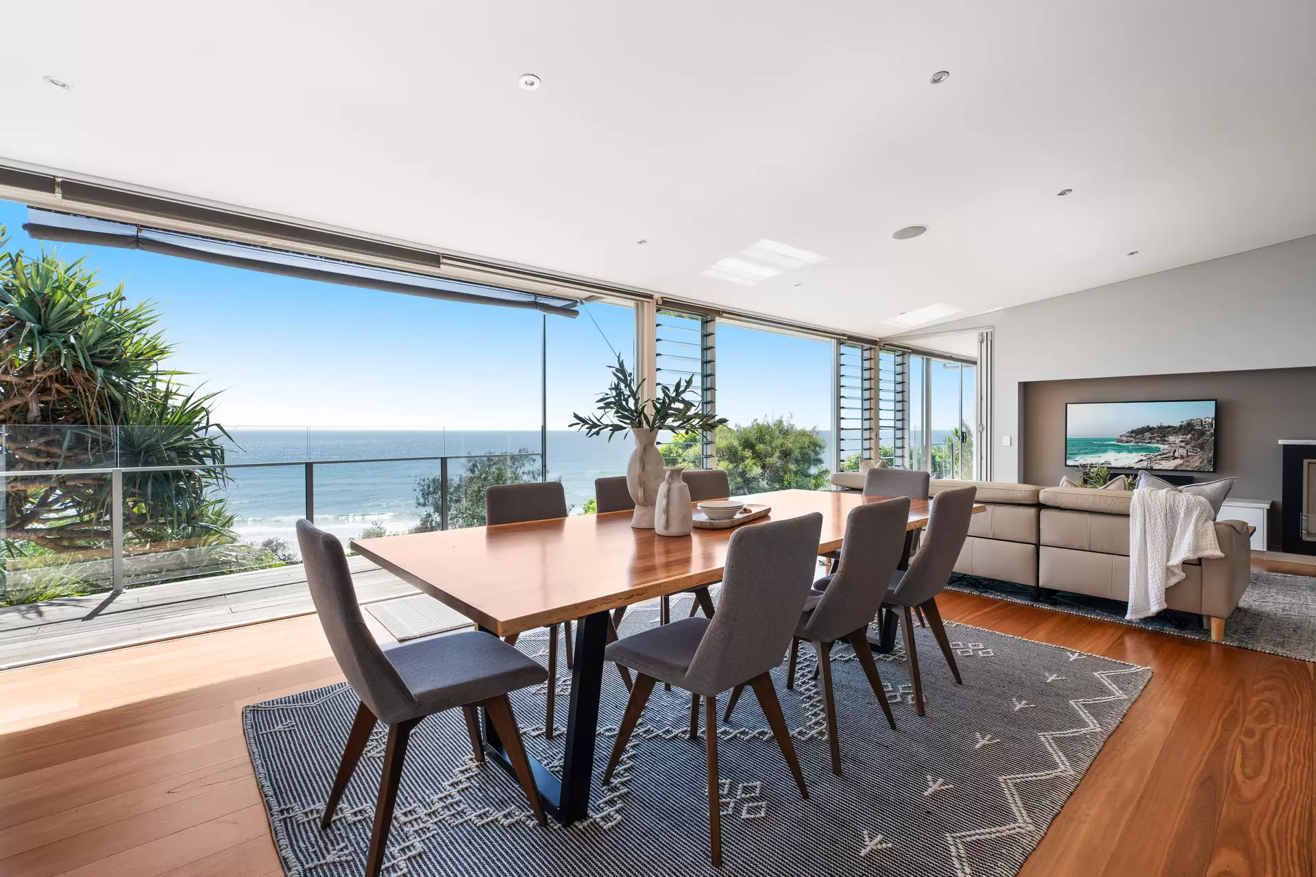 66 Tingira Crescent, Sunrise Beach Sold by Queensland Sotheby's International Realty - image 1