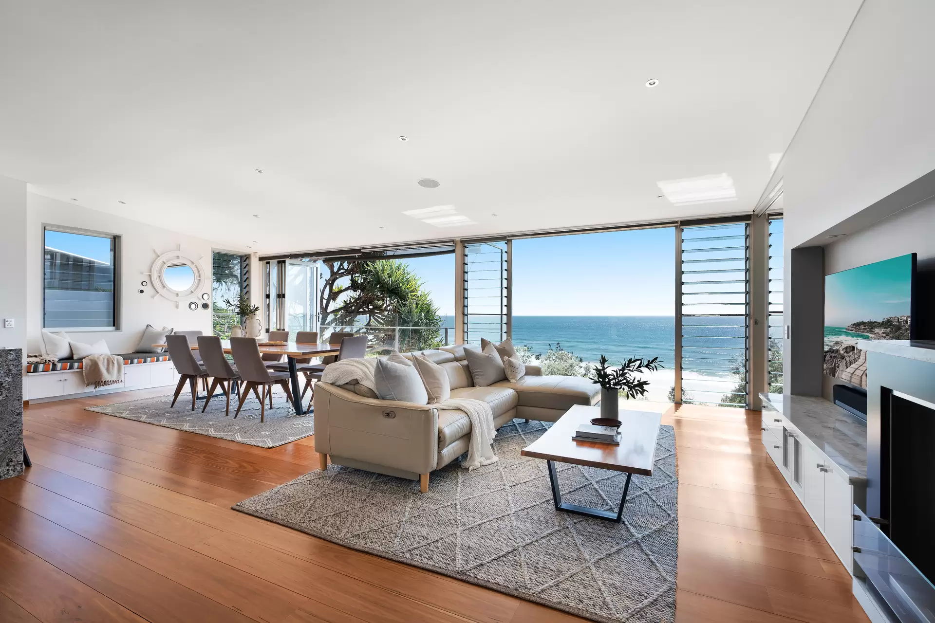 66 Tingira Crescent, Sunrise Beach Sold by Queensland Sotheby's International Realty - image 1