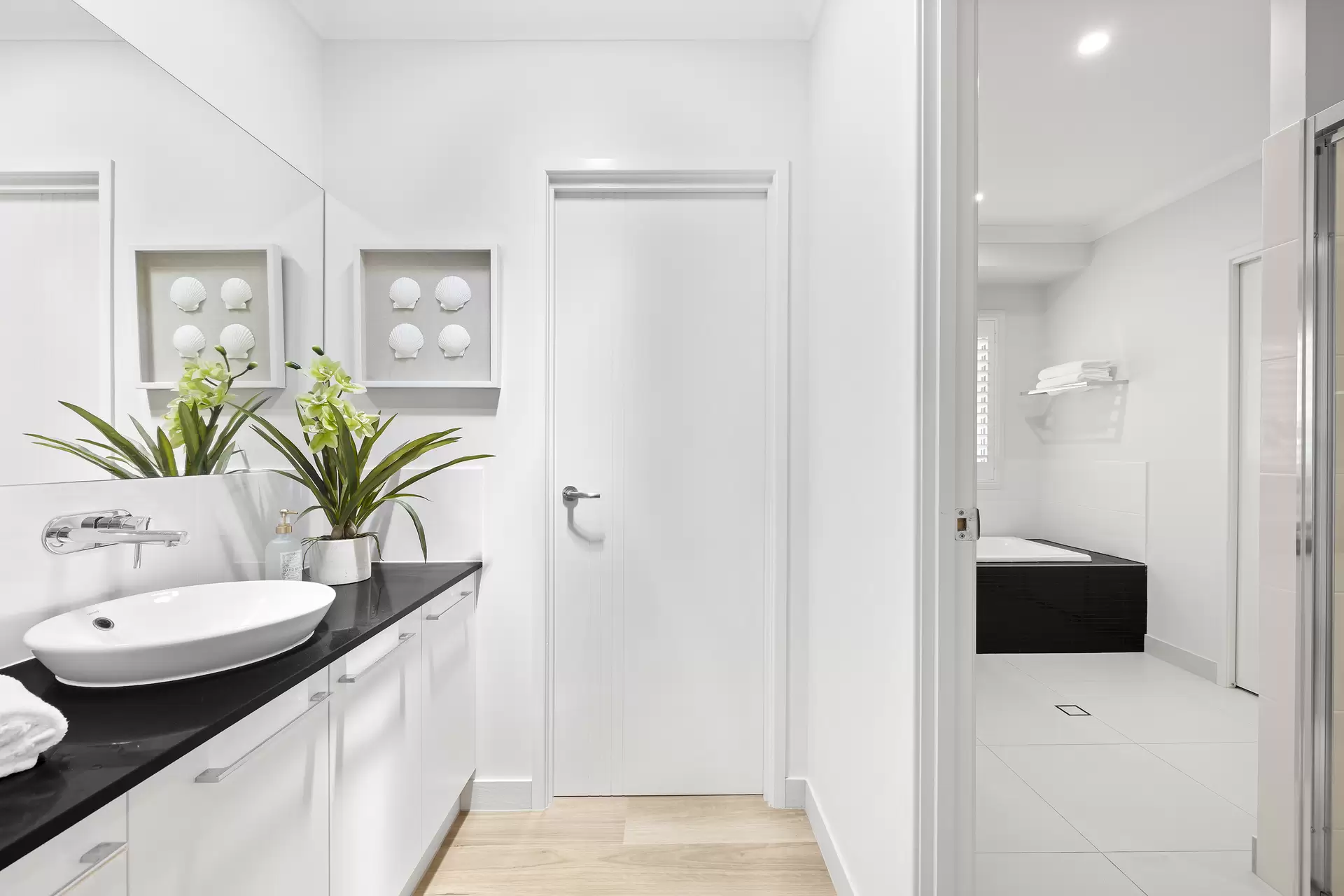 12 Crenshaw Place, Peregian Springs Sold by Queensland Sotheby's International Realty - image 1