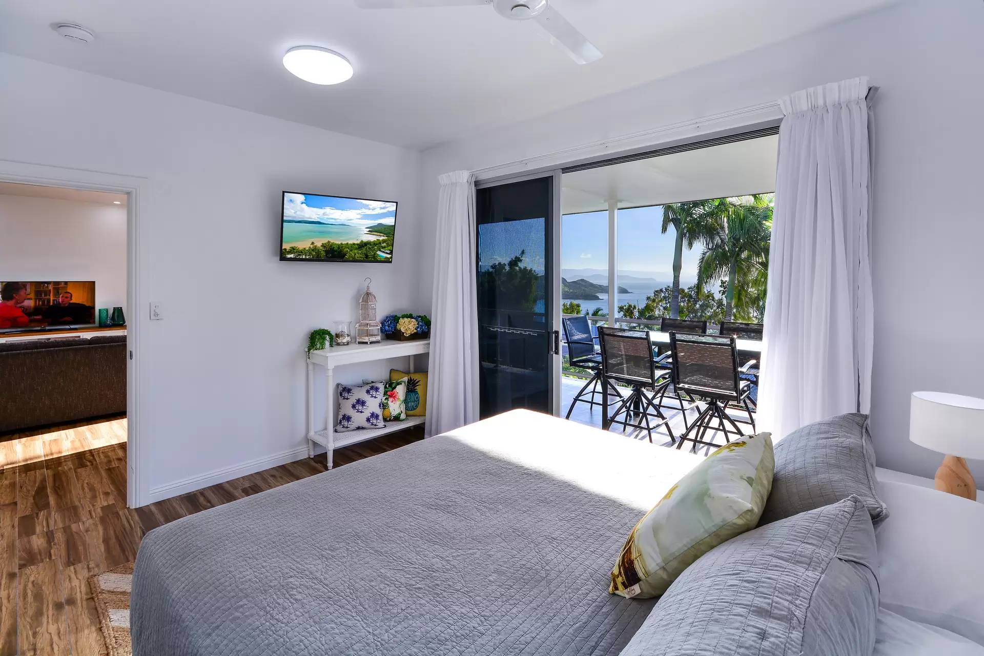 6/2 Banksia Court, Hamilton Island For Sale by Queensland Sotheby's International Realty - image 1