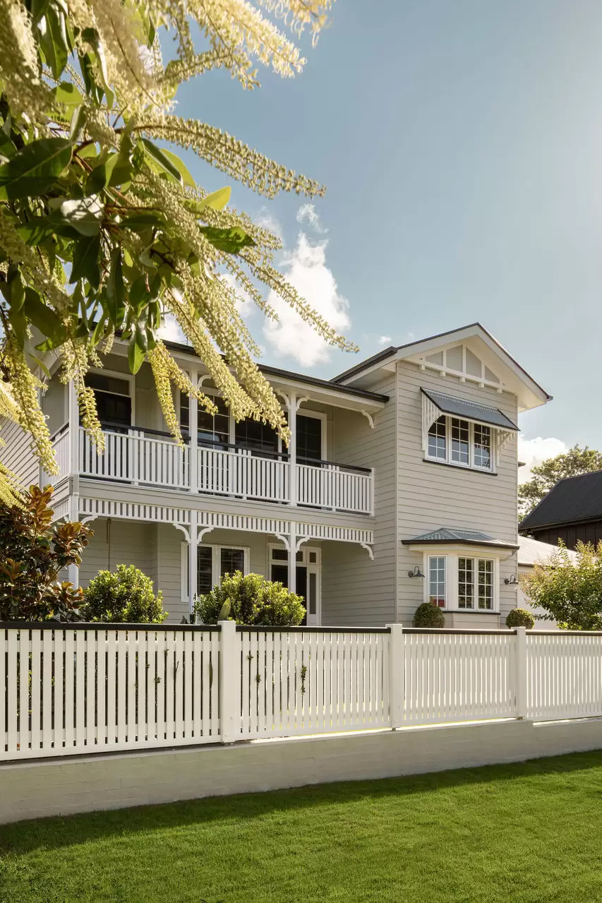 14 Cressey Street, Wavell Heights Sold by  - image 1