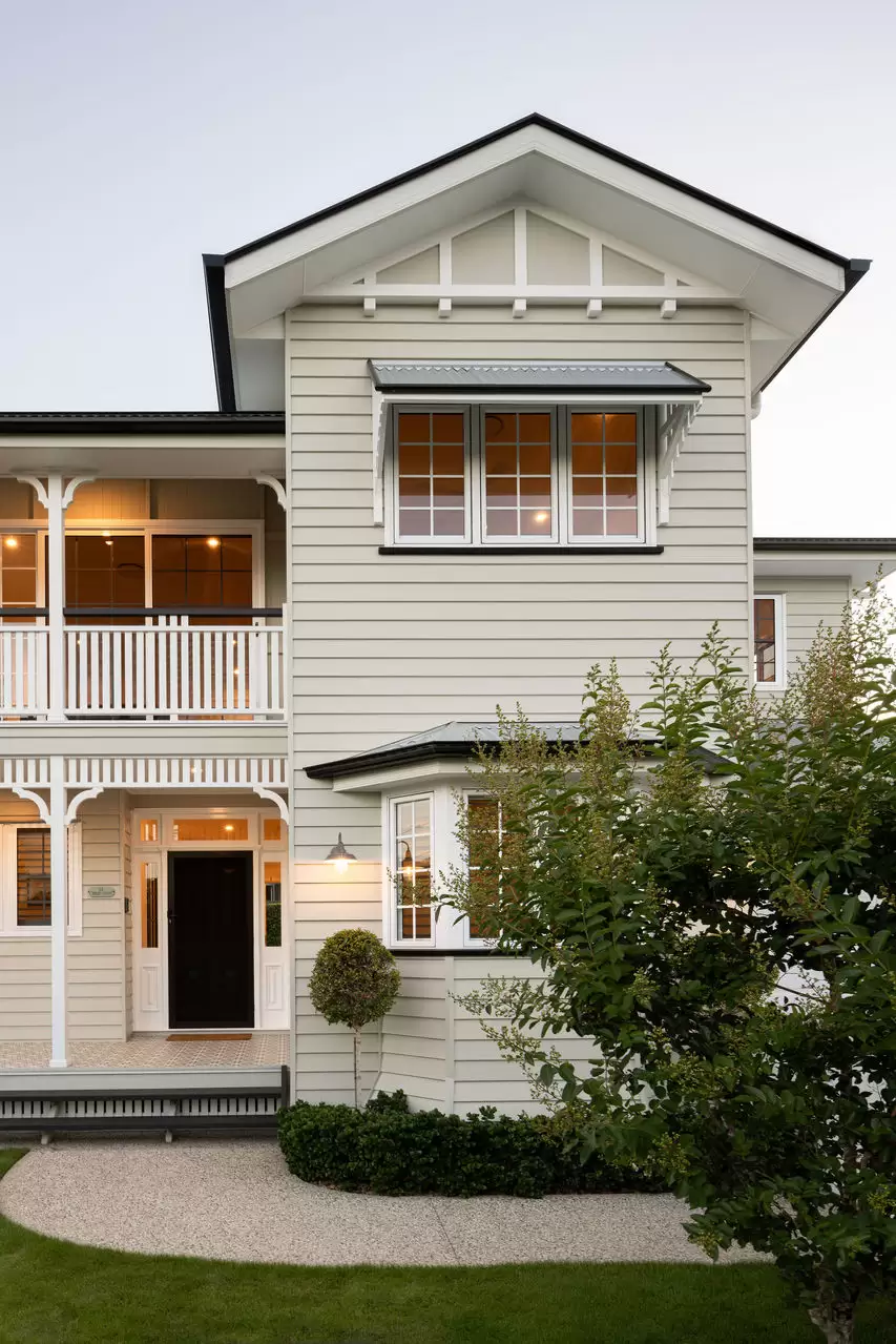14 Cressey Street, Wavell Heights Sold by Queensland Sotheby's International Realty - image 1