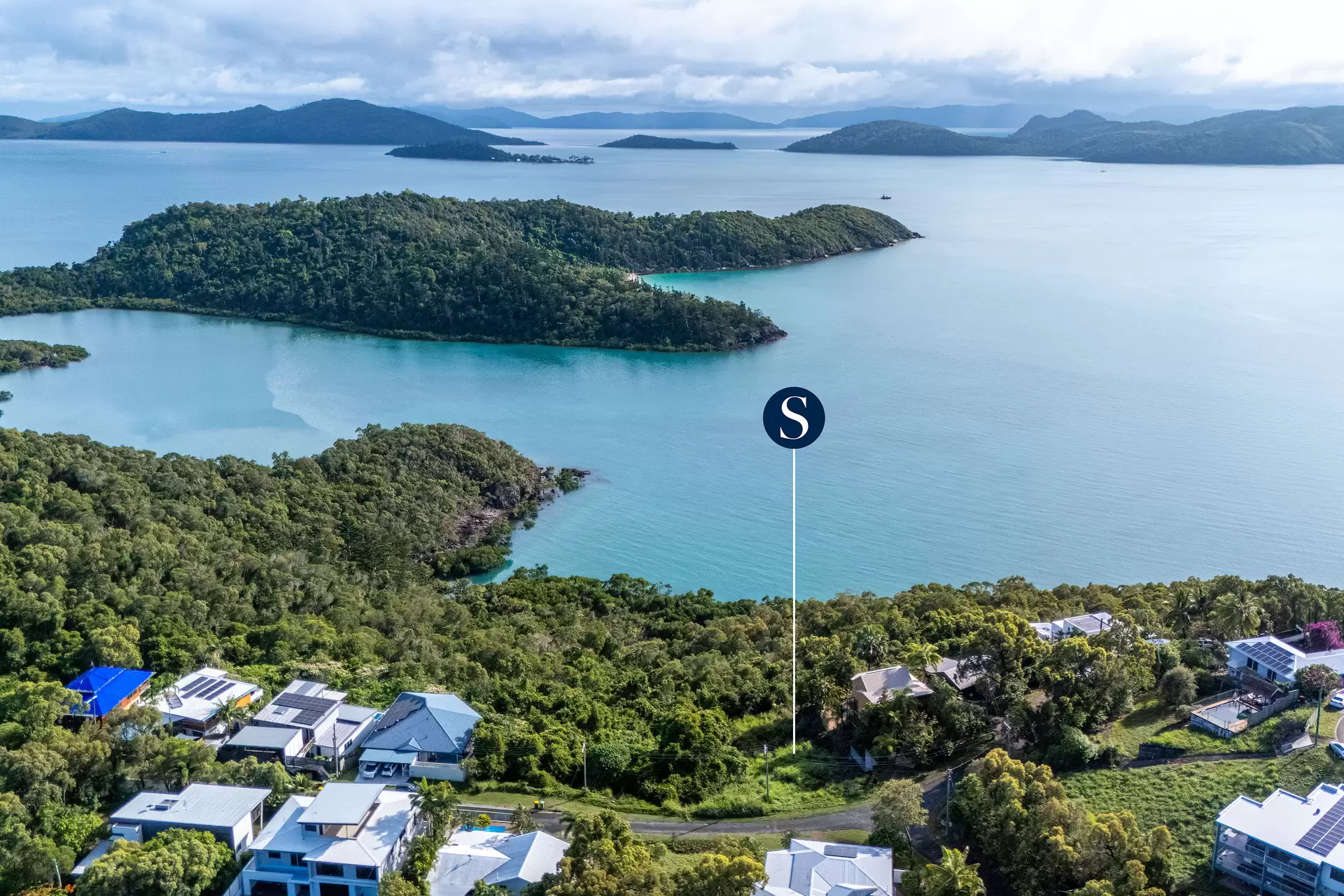 13 Passage Avenue, Shute Harbour Sold by Queensland Sotheby's International Realty - image 1
