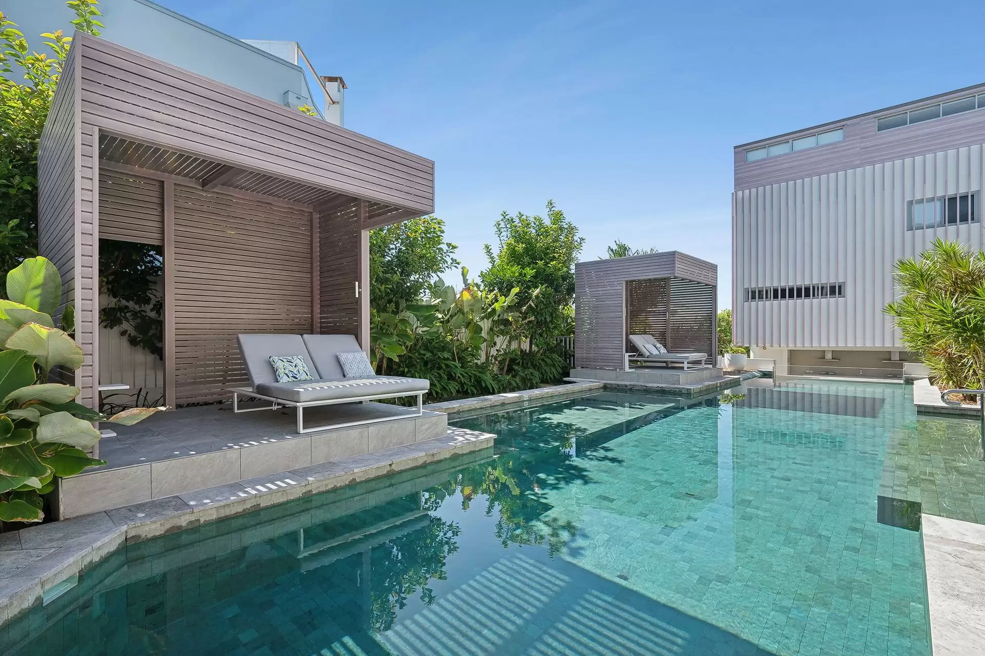 511/63 Coolum Terrace, Coolum Beach Sold by Queensland Sotheby's International Realty - image 1