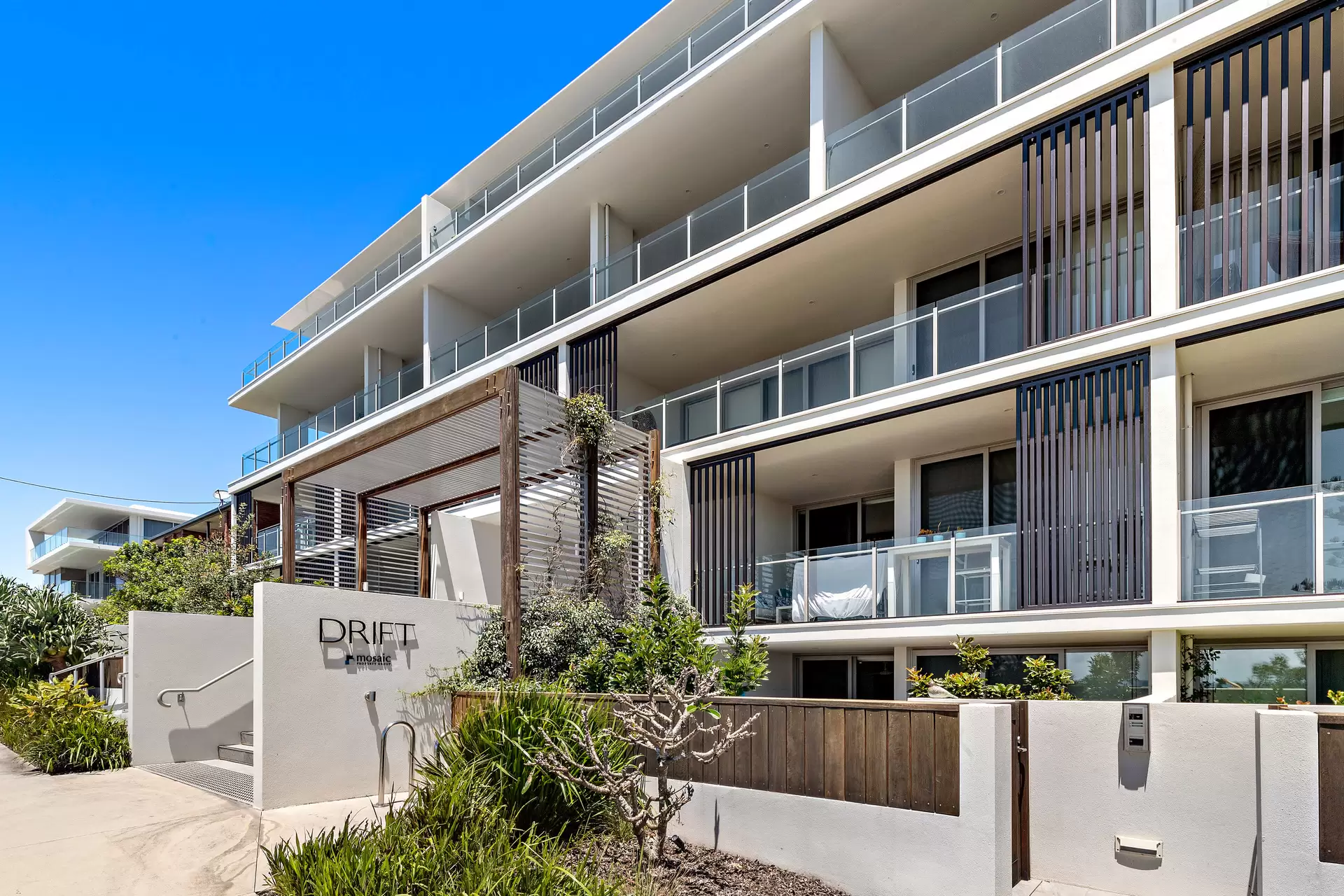 511/63 Coolum Terrace, Coolum Beach Sold by Queensland Sotheby's International Realty - image 1