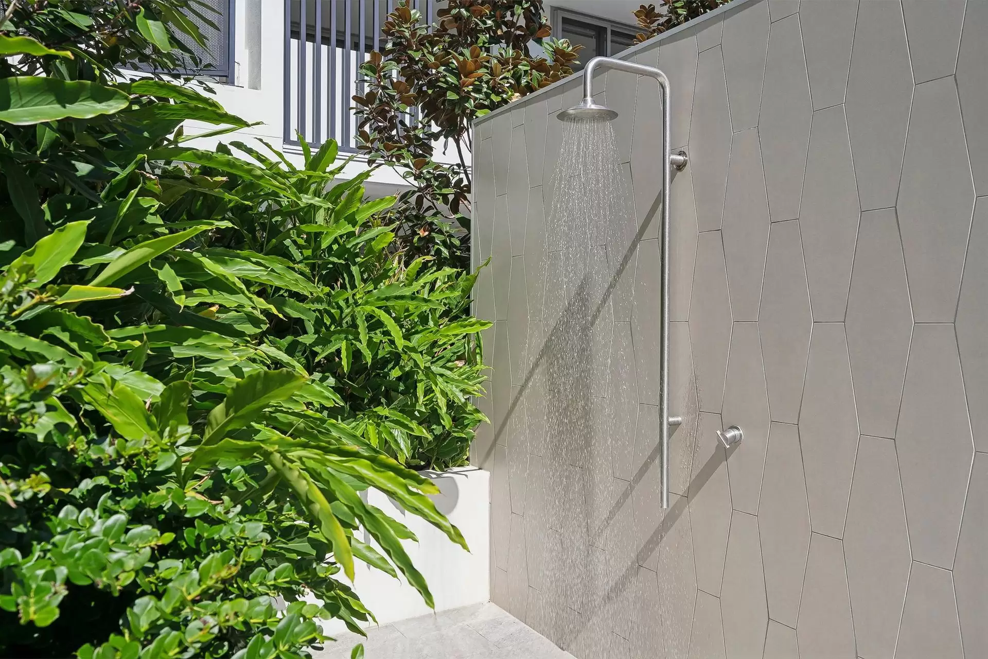511/63 Coolum Terrace, Coolum Beach Sold by Queensland Sotheby's International Realty - image 1