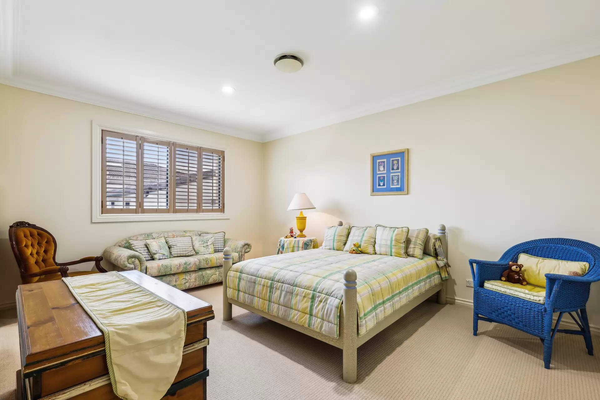 1/37 Cronin Avenue, Main Beach Sold by Queensland Sotheby's International Realty - image 1