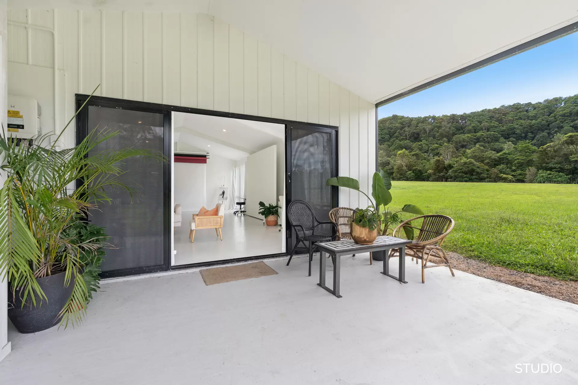 80 Musavale Road, Eerwah Vale Sold by Queensland Sotheby's International Realty - image 1