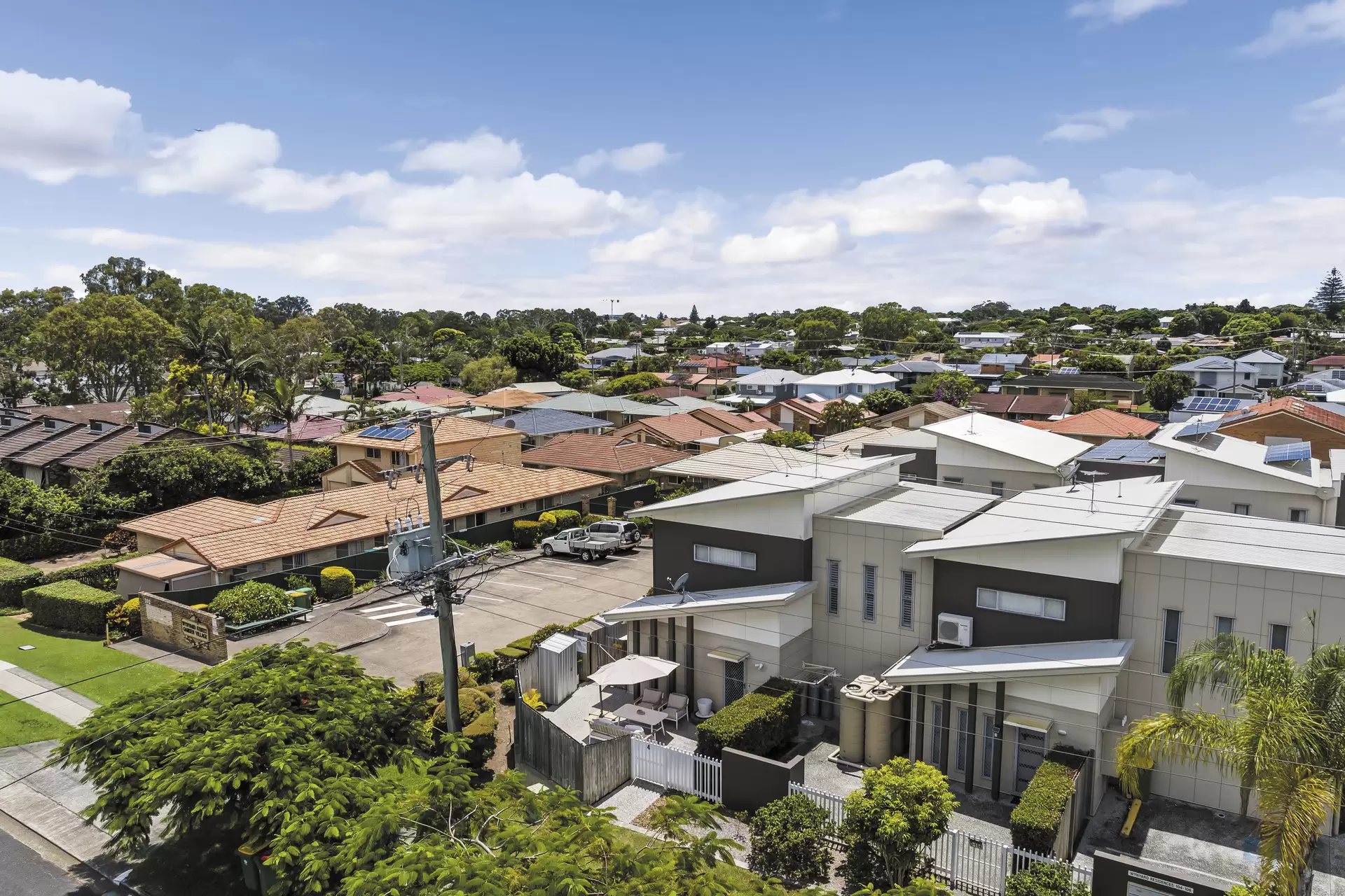4/104-106 Wynyard Street, Cleveland Sold by Queensland Sotheby's International Realty - image 1