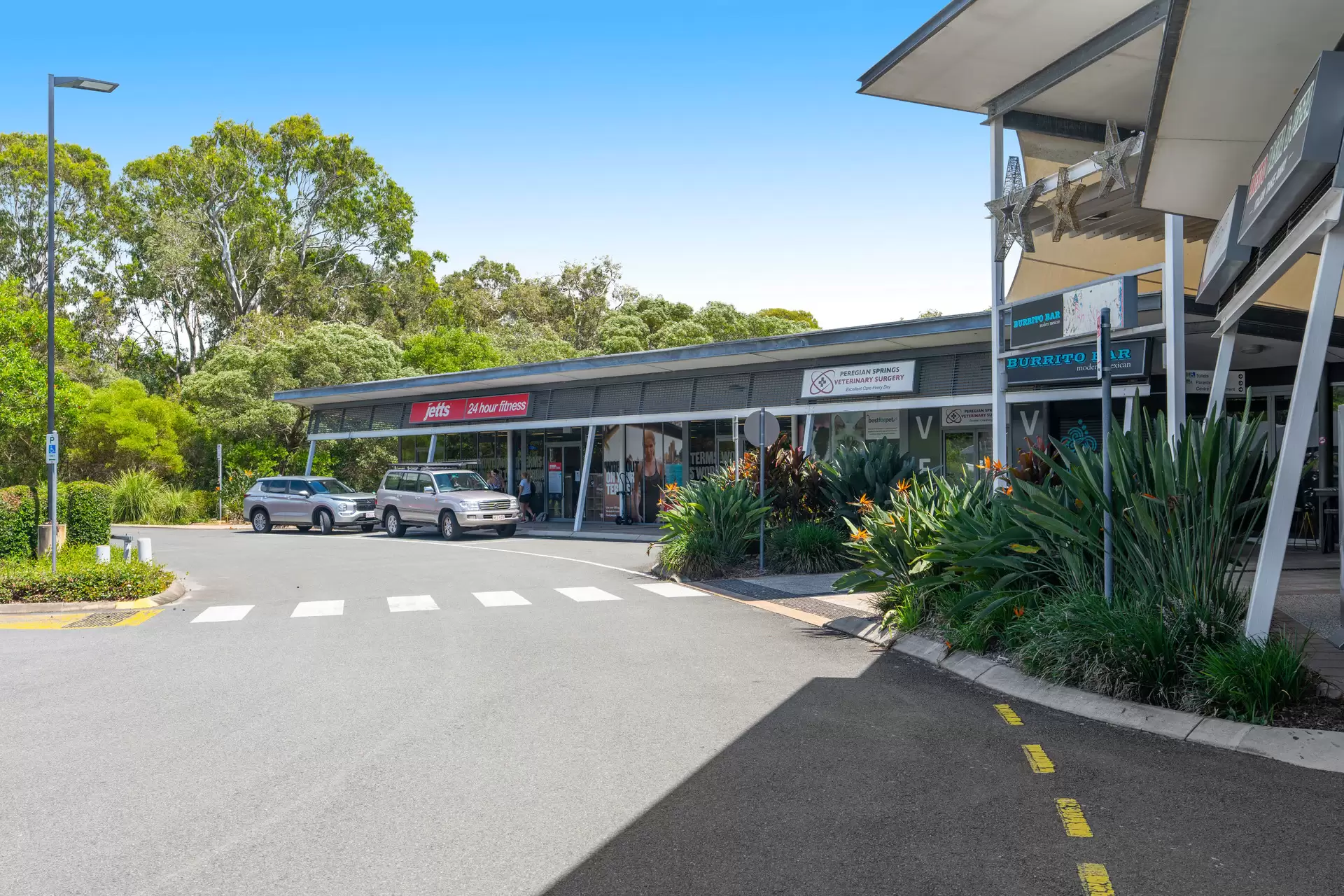 23 Maidstone Crescent, Peregian Springs Sold by Queensland Sotheby's International Realty - image 1
