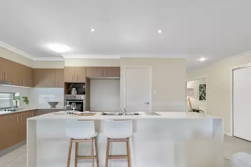 23 Maidstone Crescent, Peregian Springs Sold by Queensland Sotheby's International Realty
