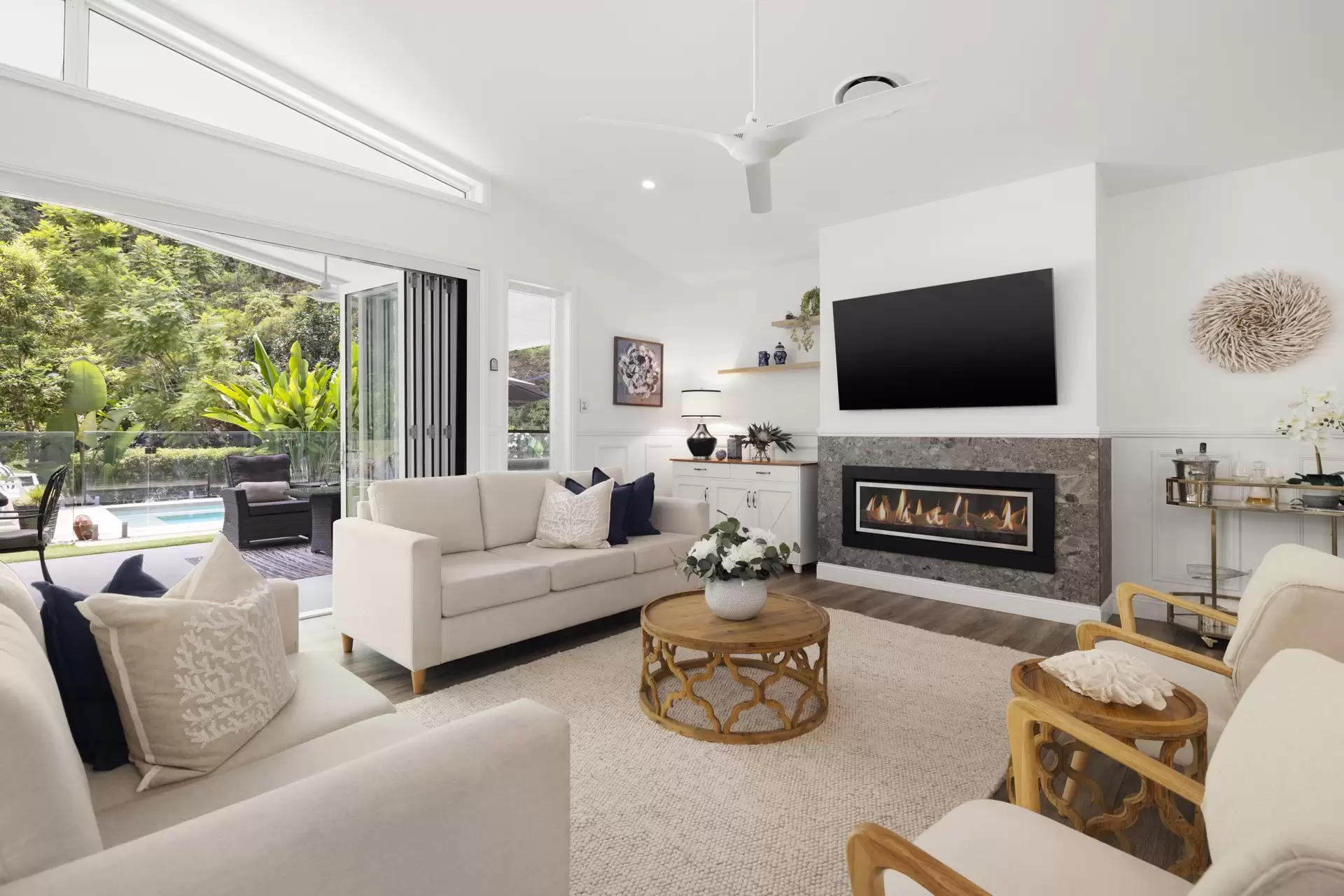 493 Paynters Creek Road, Rosemount Sold by Queensland Sotheby's International Realty - image 1