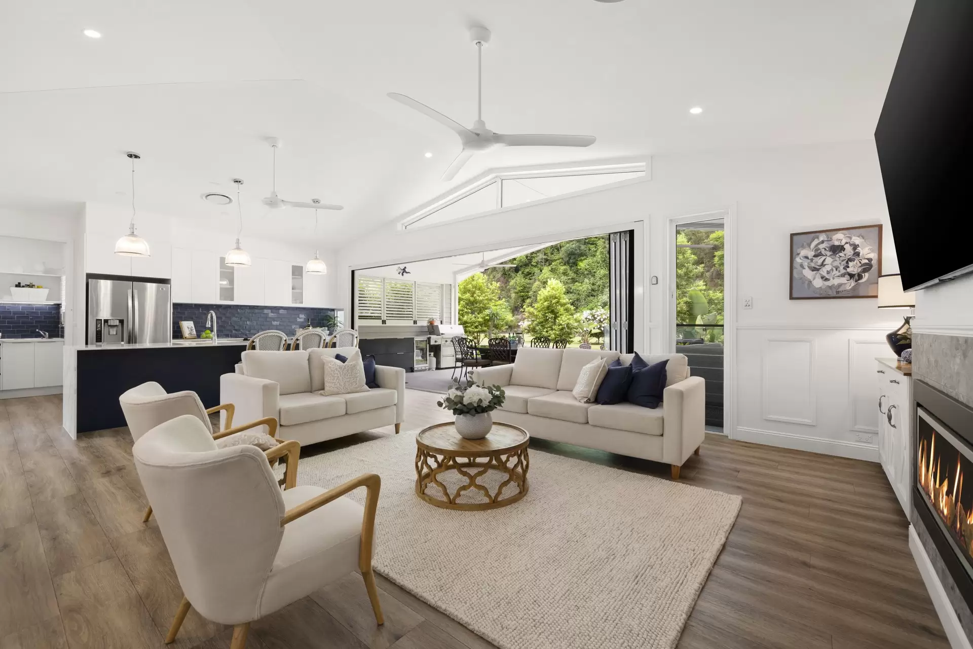 493 Paynters Creek Road, Rosemount Sold by Queensland Sotheby's International Realty - image 1
