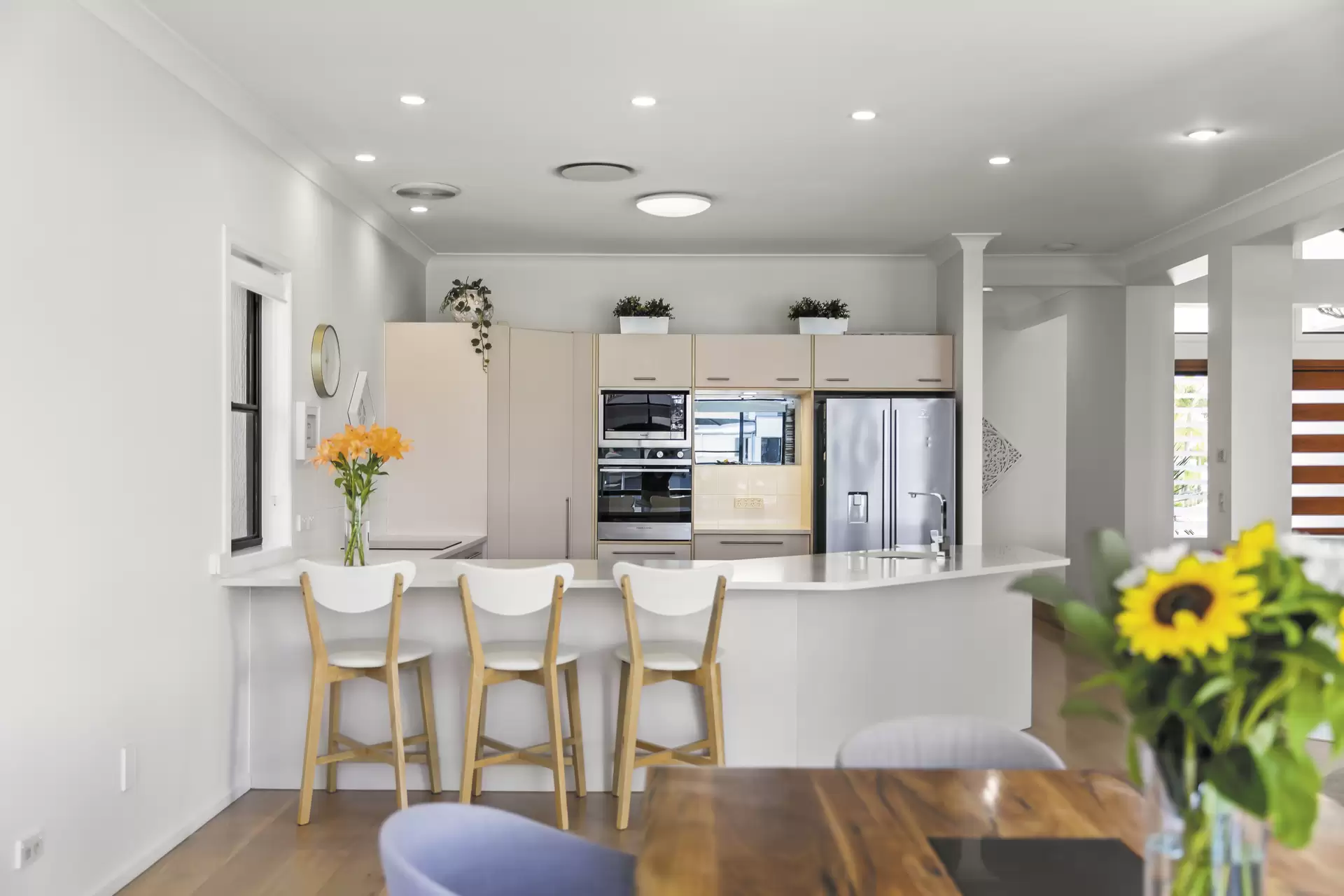 4 Marram Court, Raby Bay Sold by Queensland Sotheby's International Realty - image 1