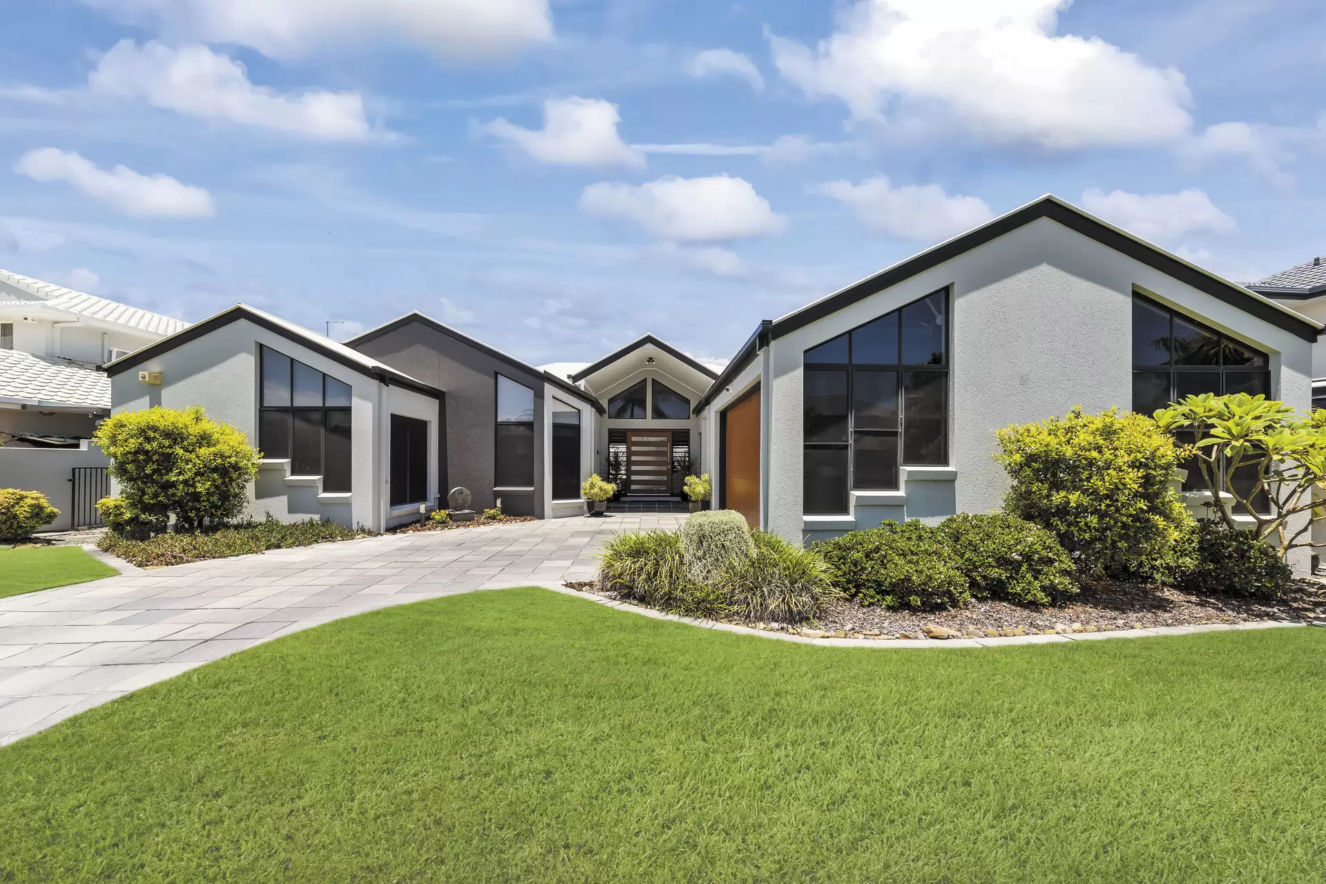 4 Marram Court, Raby Bay Sold by  - image 1