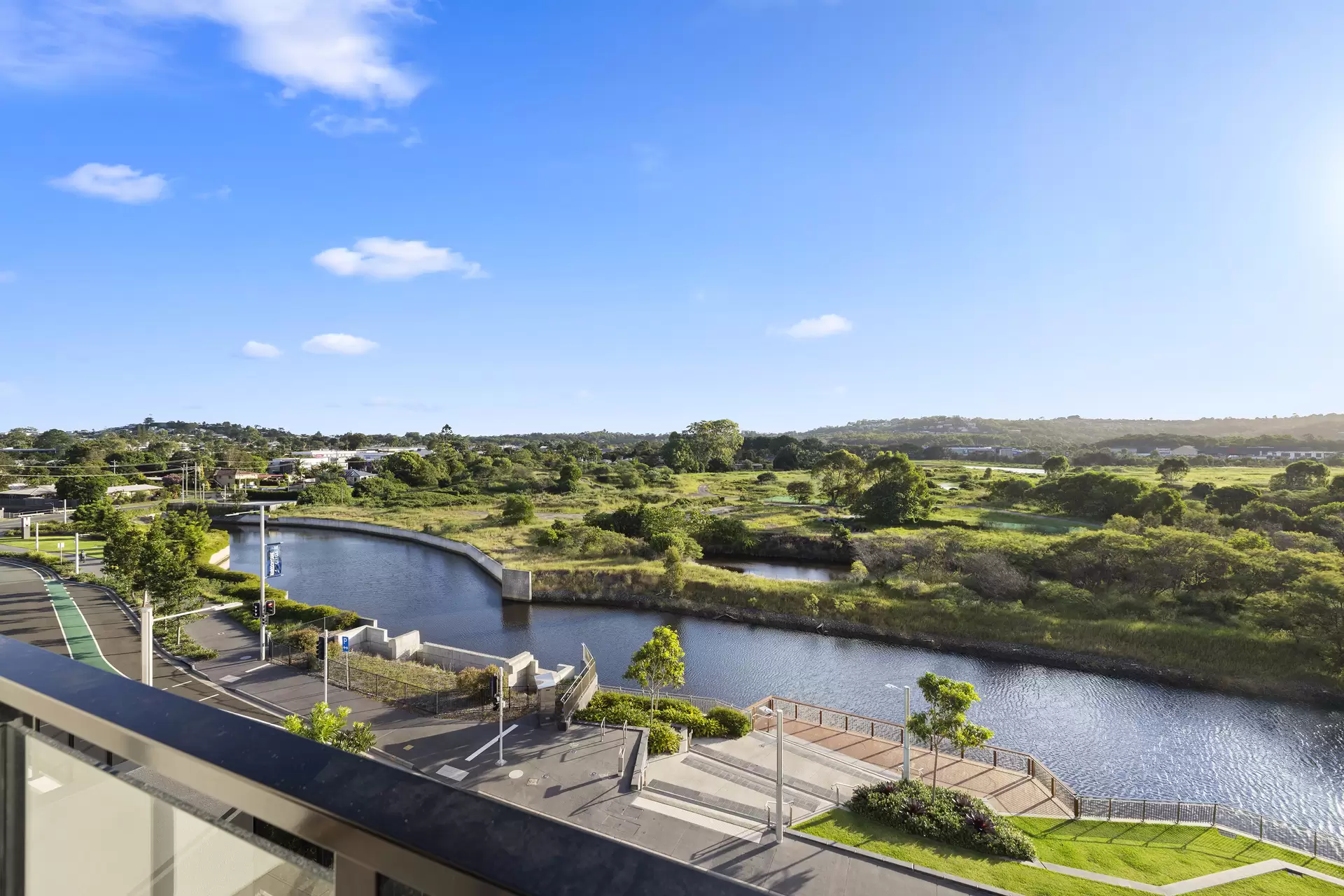 511/12 South Sea Islander Way, Maroochydore Sold by Queensland Sotheby's International Realty - image 1