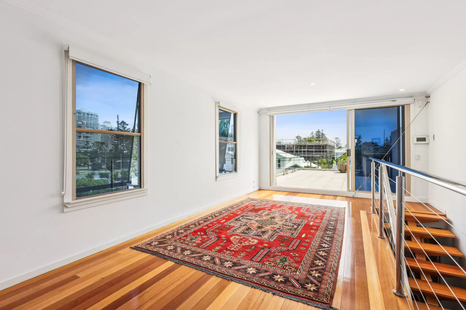 1/60 Woodroffe Avenue, Main Beach Sold by Queensland Sotheby's International Realty - image 1