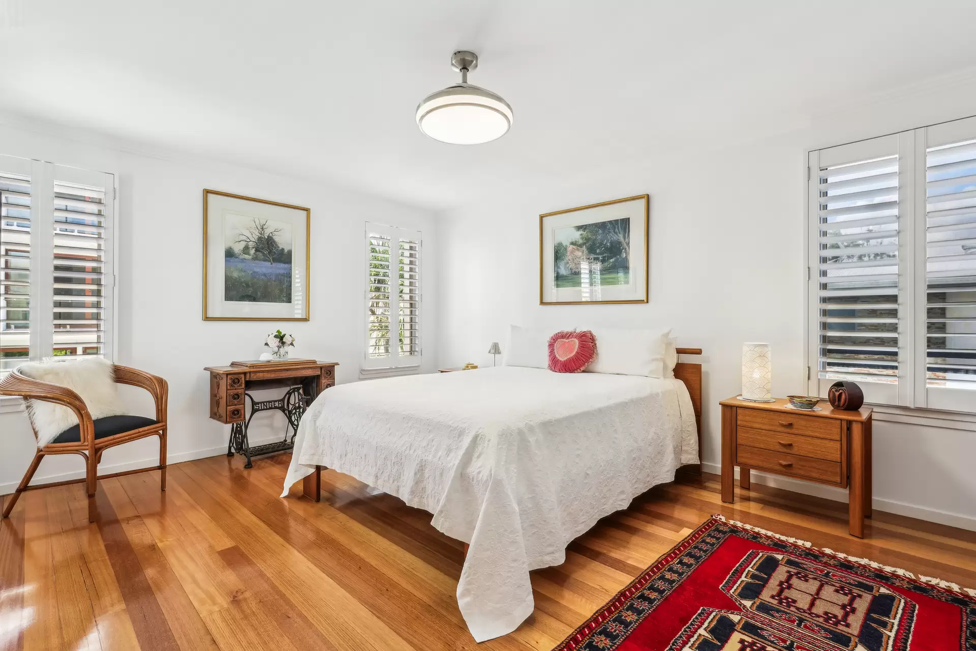 1/60 Woodroffe Avenue, Main Beach Sold by Queensland Sotheby's International Realty - image 1