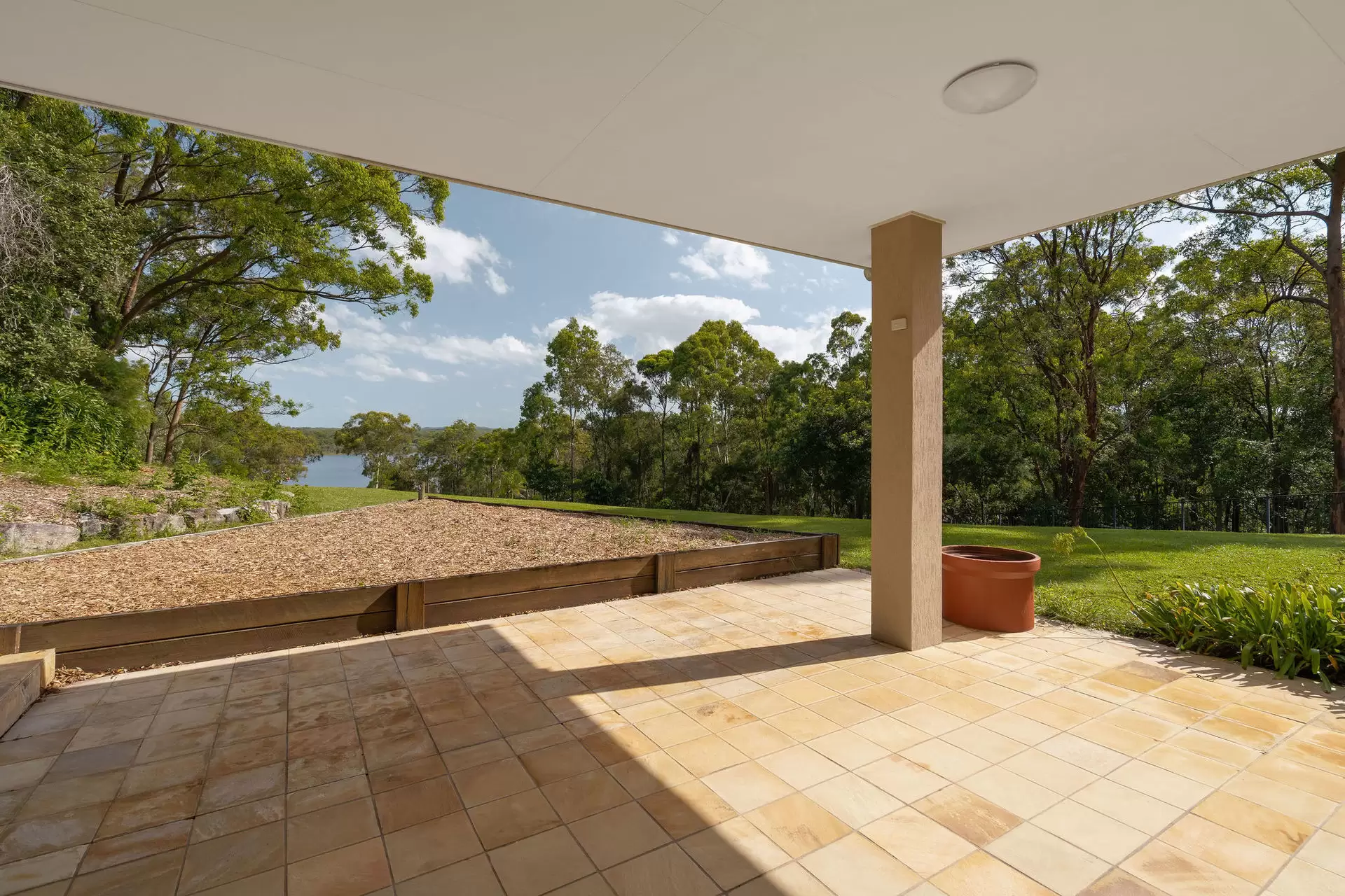 1723 Mount Gravatt Capalaba Road, Chandler Sold by Queensland Sotheby's International Realty - image 1