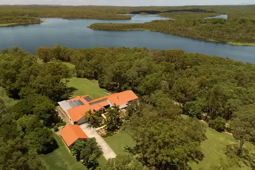 1723 Mount Gravatt Capalaba Road, Chandler Sold by Queensland Sotheby's International Realty