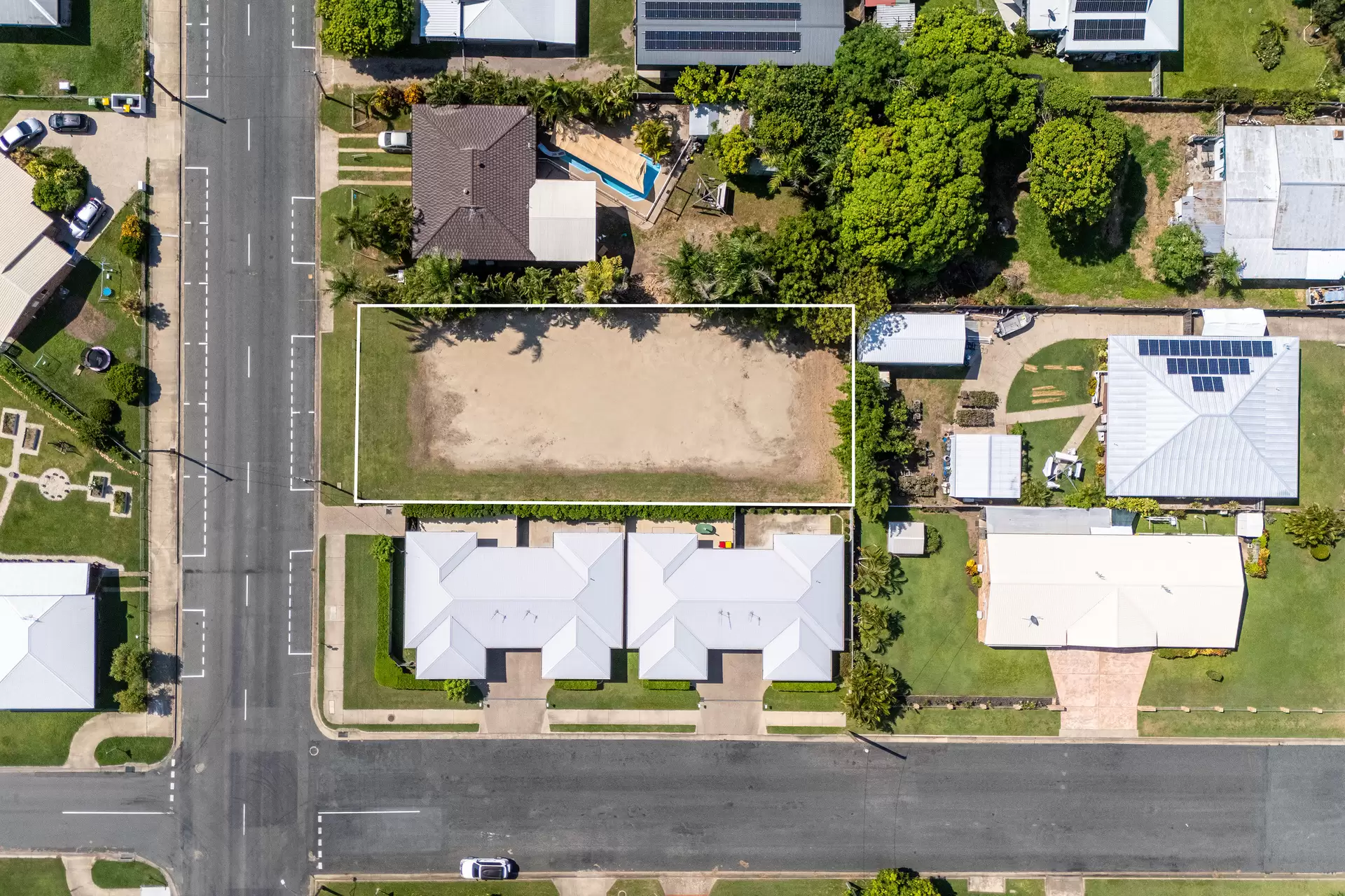 24 Tracey Street, Bowen Sold by Queensland Sotheby's International Realty - image 1