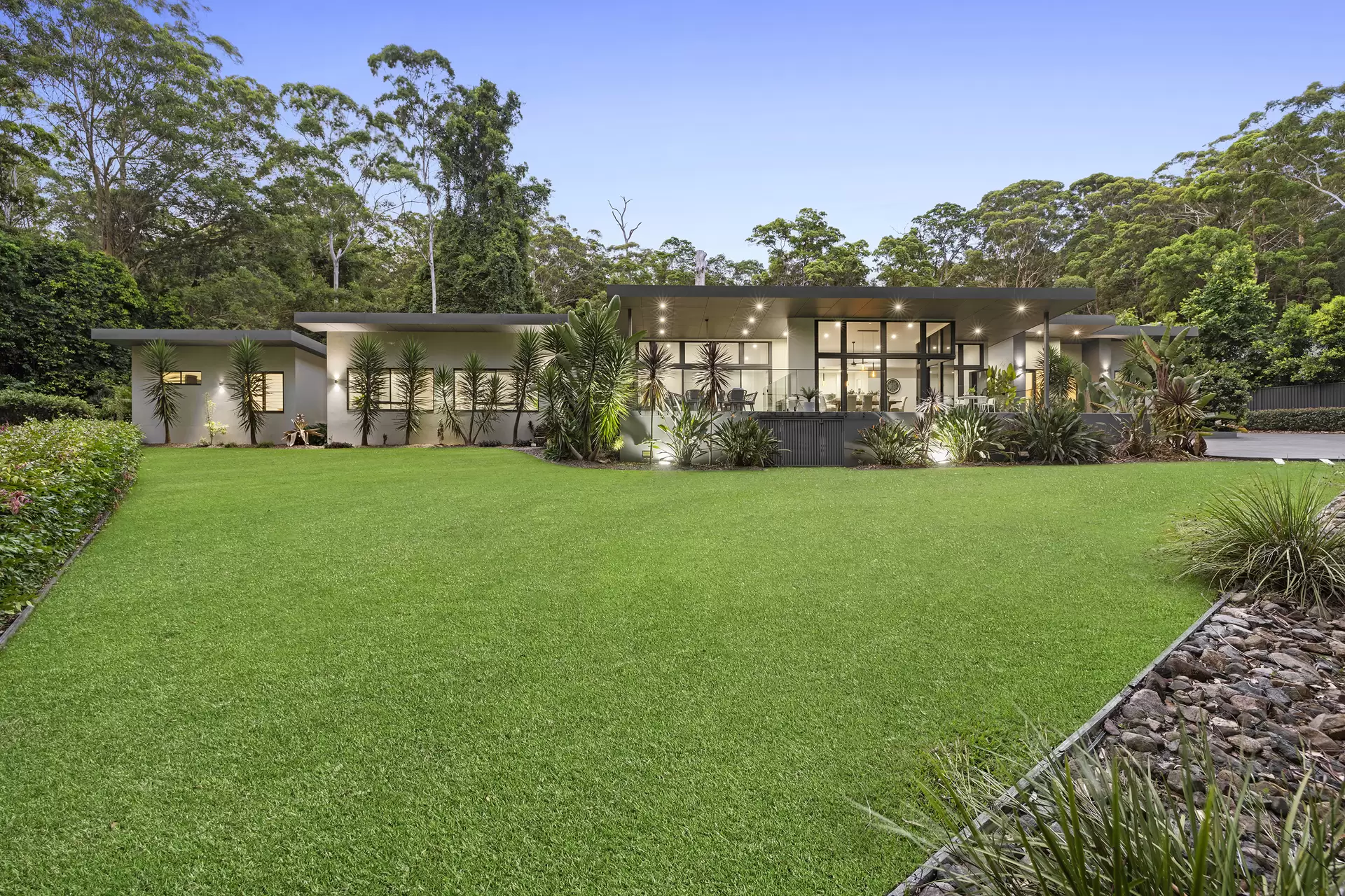23 Kensington Lane, Tanawha Sold by Queensland Sotheby's International Realty - image 1