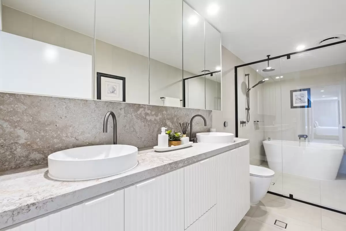 1002/48 Ventura Road, Mermaid Beach Sold by  - image 1