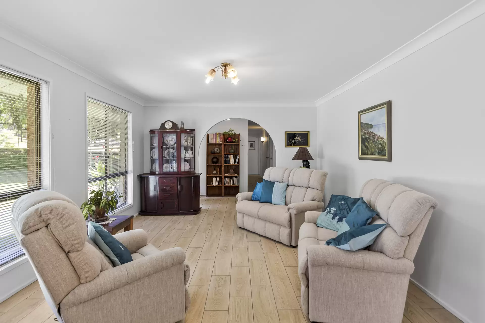 170 Ford Road, Burbank Sold by Queensland Sotheby's International Realty - image 1