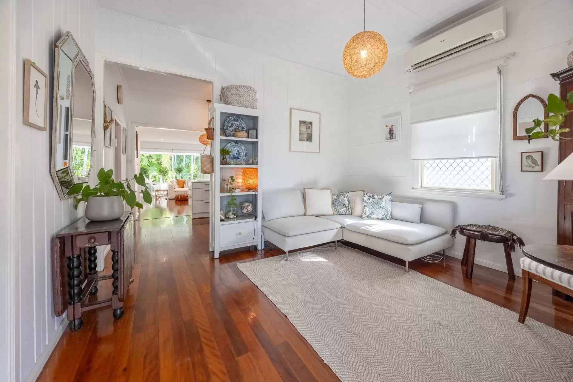 30 & 32  Berrima Street, Wynnum Sold by  - image 1