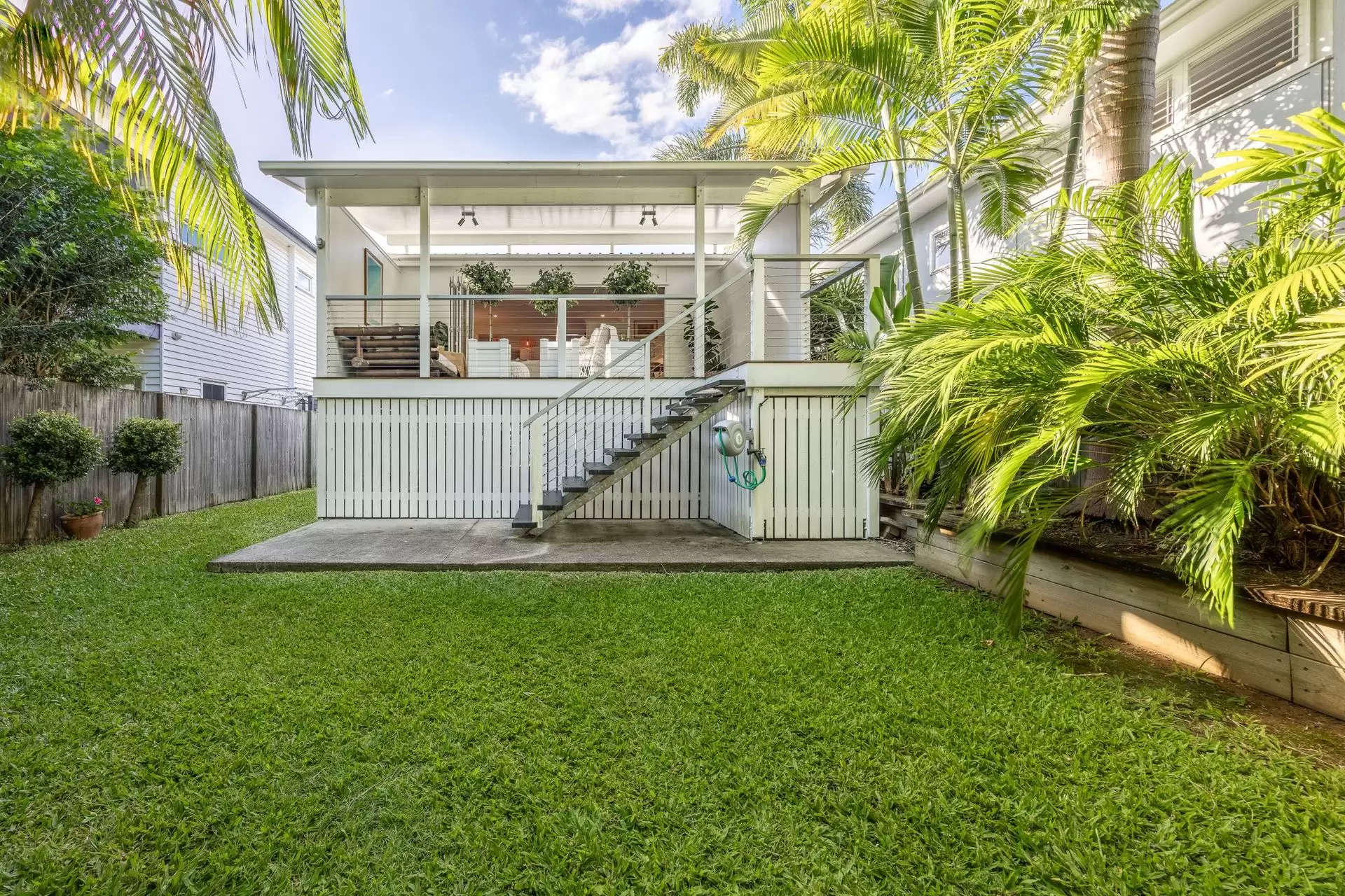 30 & 32  Berrima Street, Wynnum Sold by Queensland Sotheby's International Realty - image 1