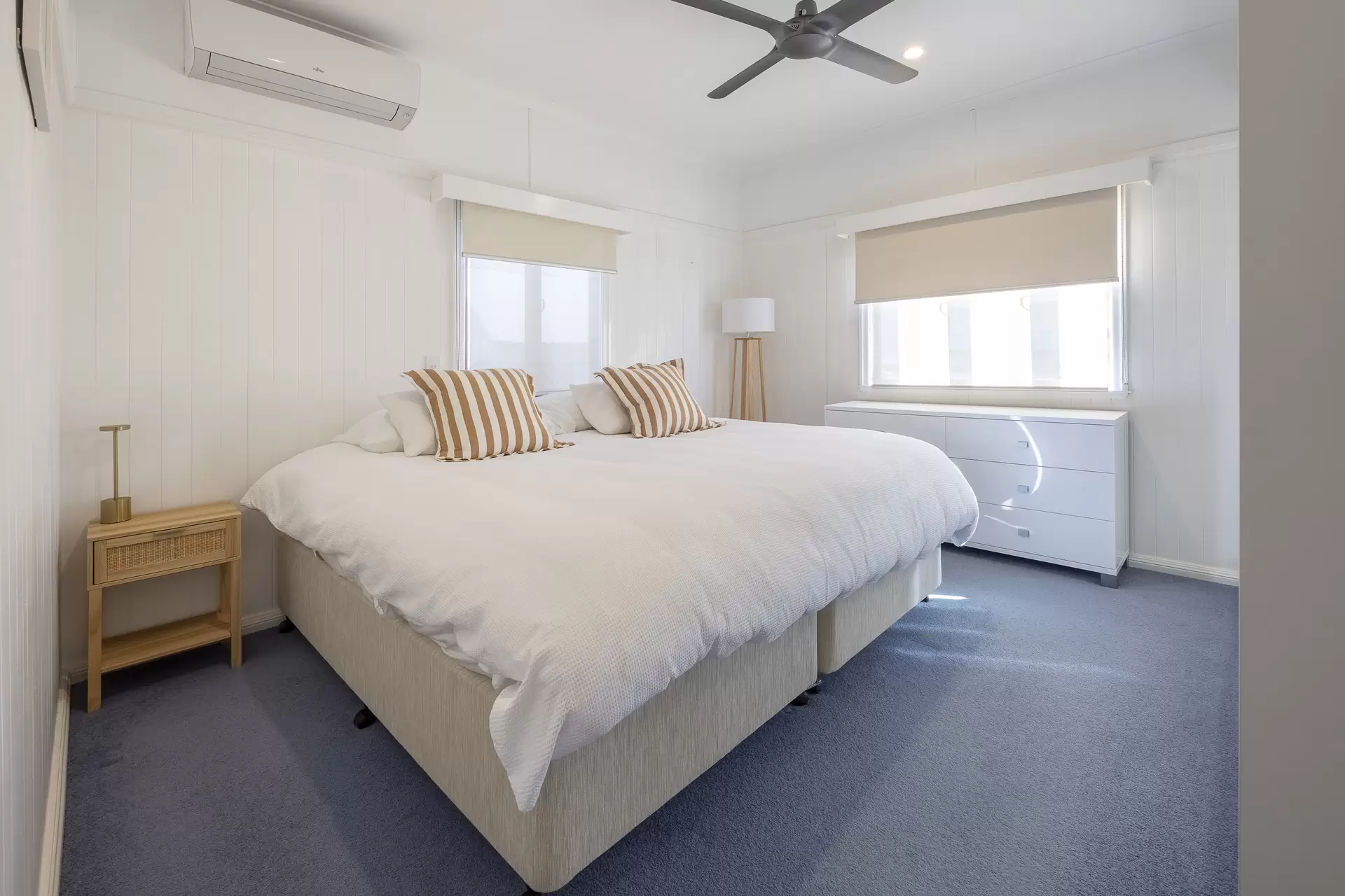 30 & 32  Berrima Street, Wynnum Sold by Queensland Sotheby's International Realty - image 1