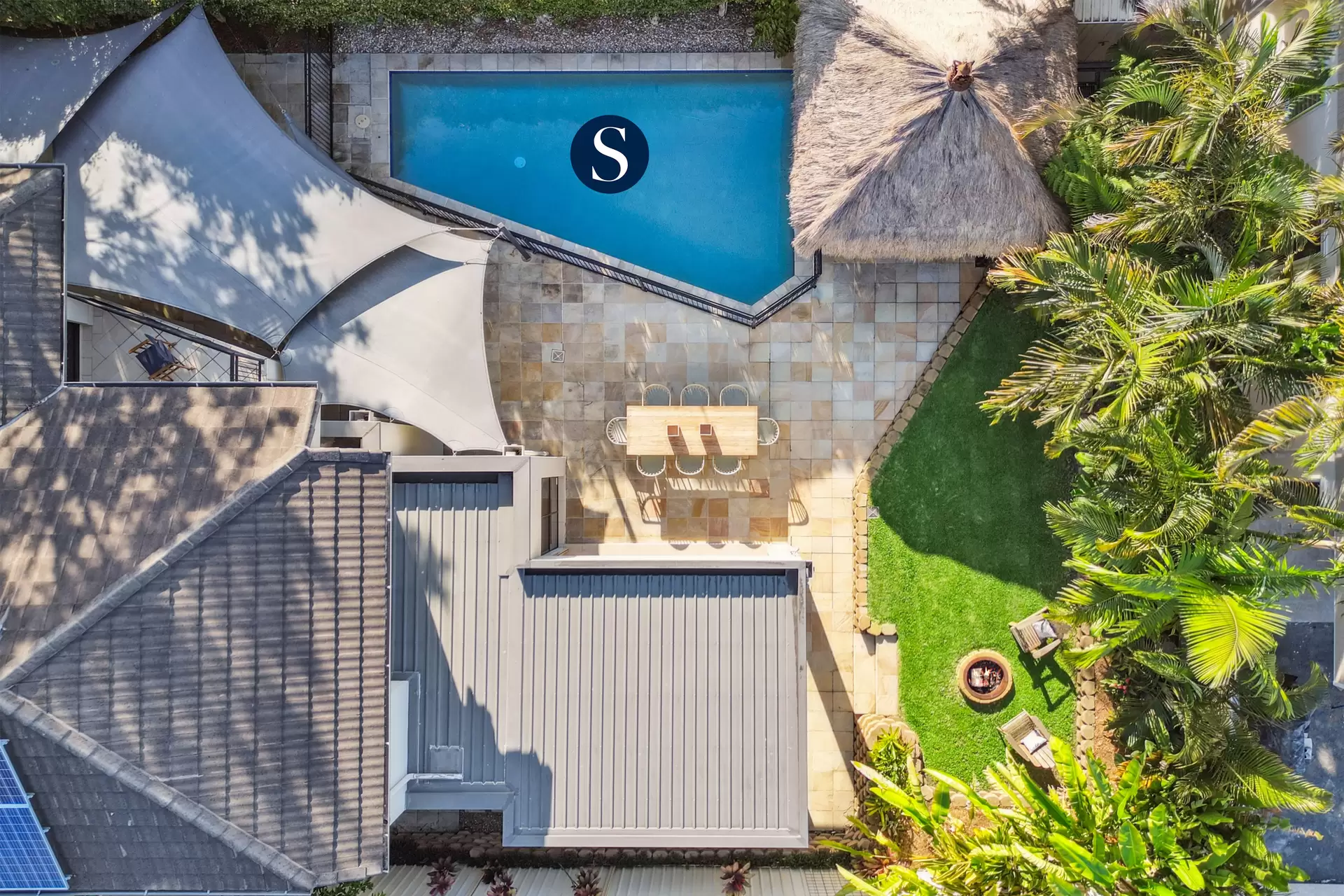 2/45 Winchester Street, Southport Sold by Queensland Sotheby's International Realty - image 1