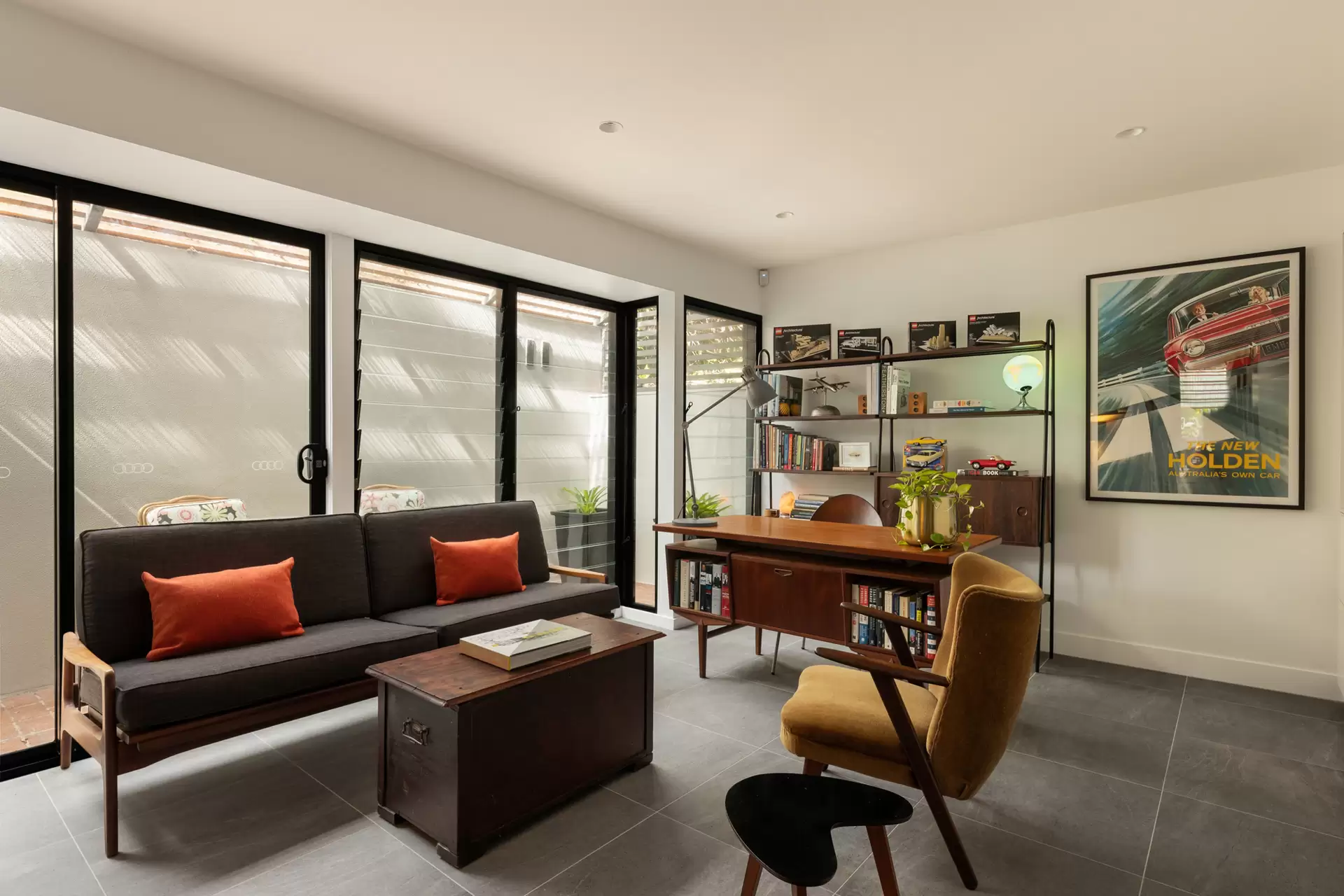 174 Tarragindi Road, Tarragindi Sold by Queensland Sotheby's International Realty - image 1