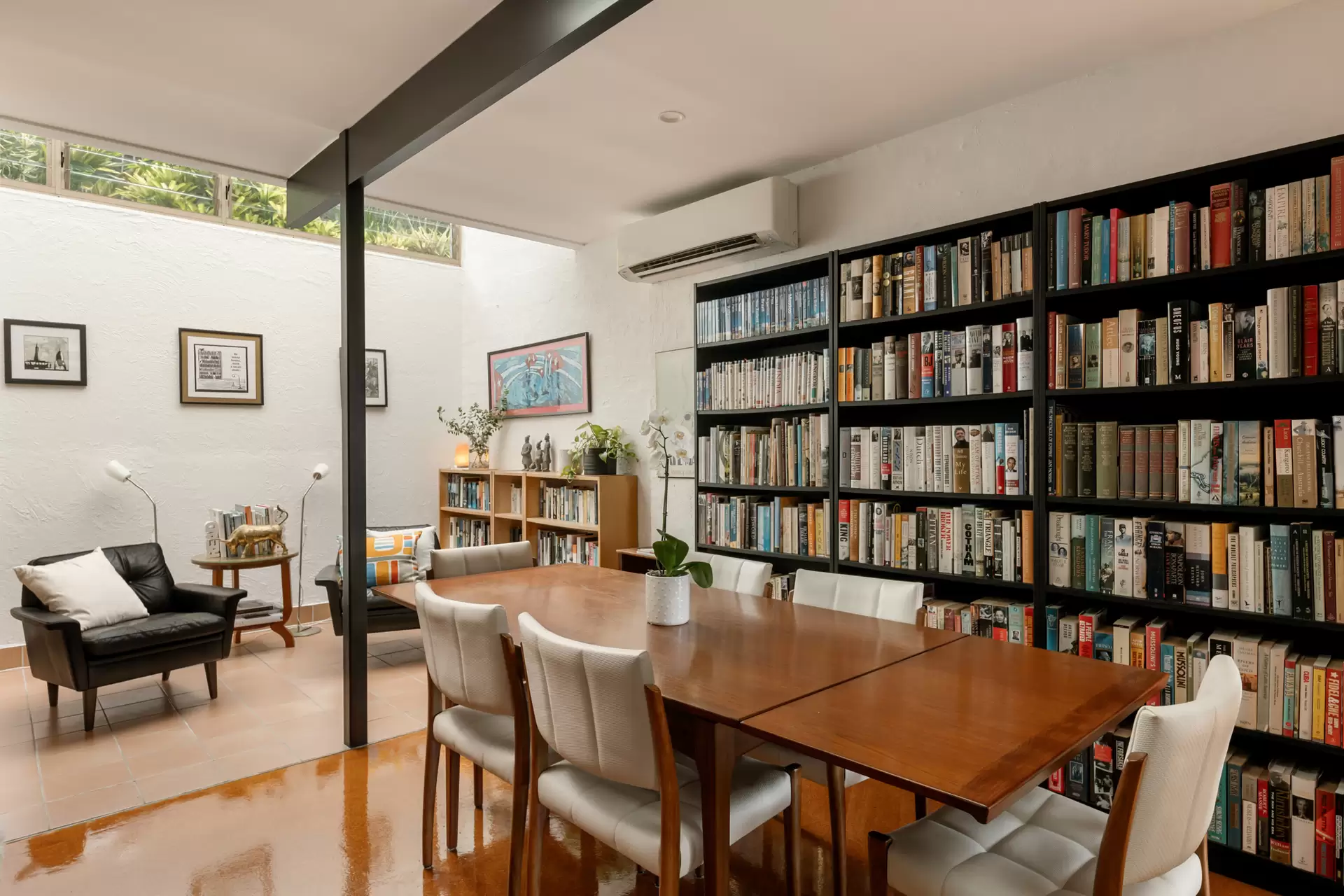 174 Tarragindi Road, Tarragindi Sold by  - image 1