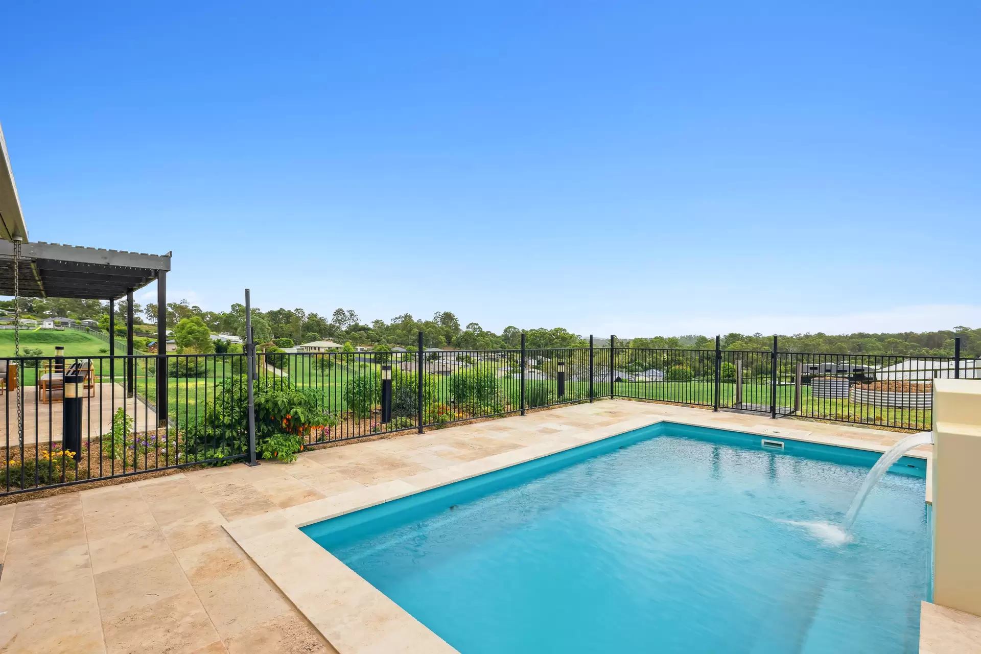 42-52 Bedelia Drive, Woodhill Sold by  - image 1
